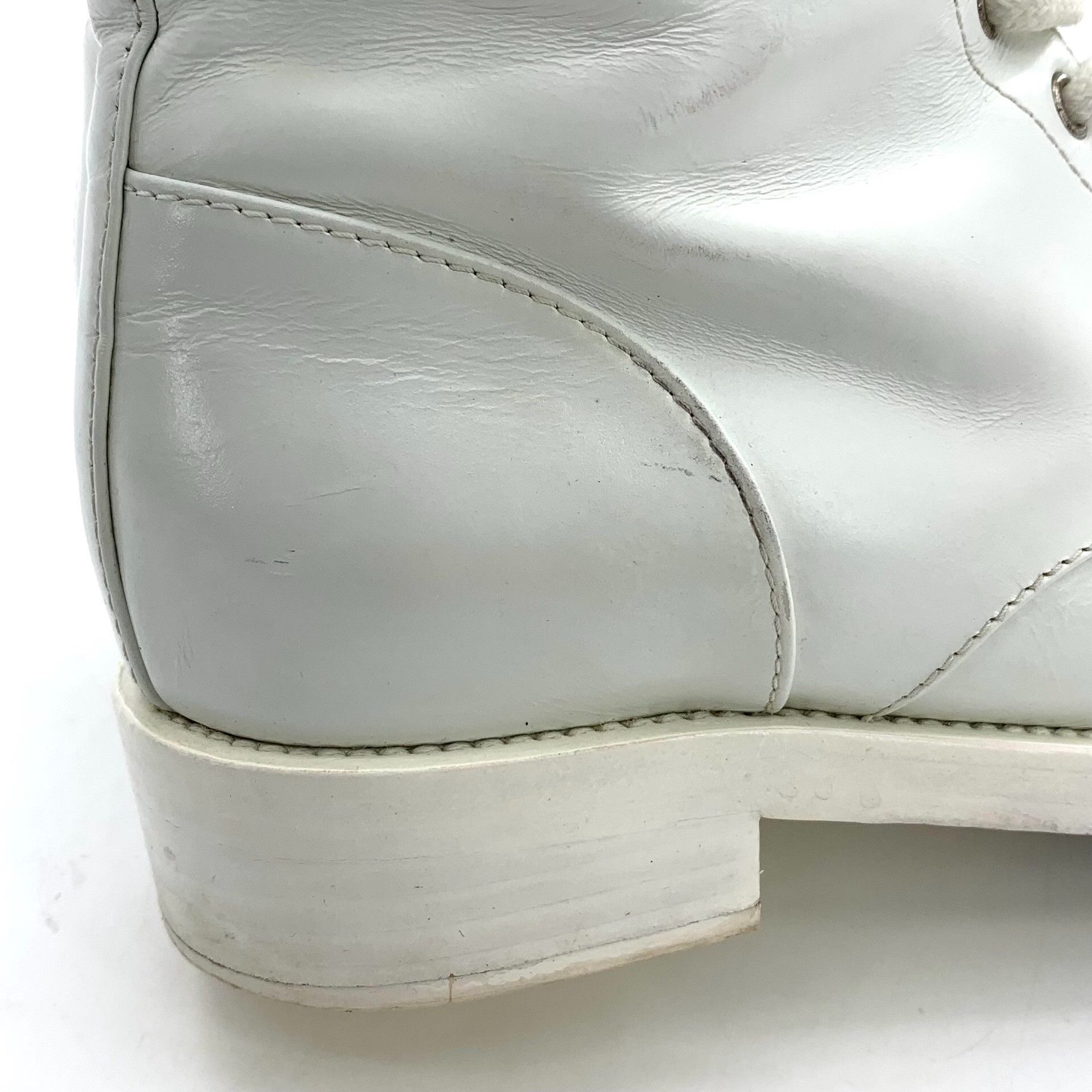 Chanel Chanel Logo Leather Lace-Up Boots 37 Size US 7 / IT 37 - 10 Thumbnail