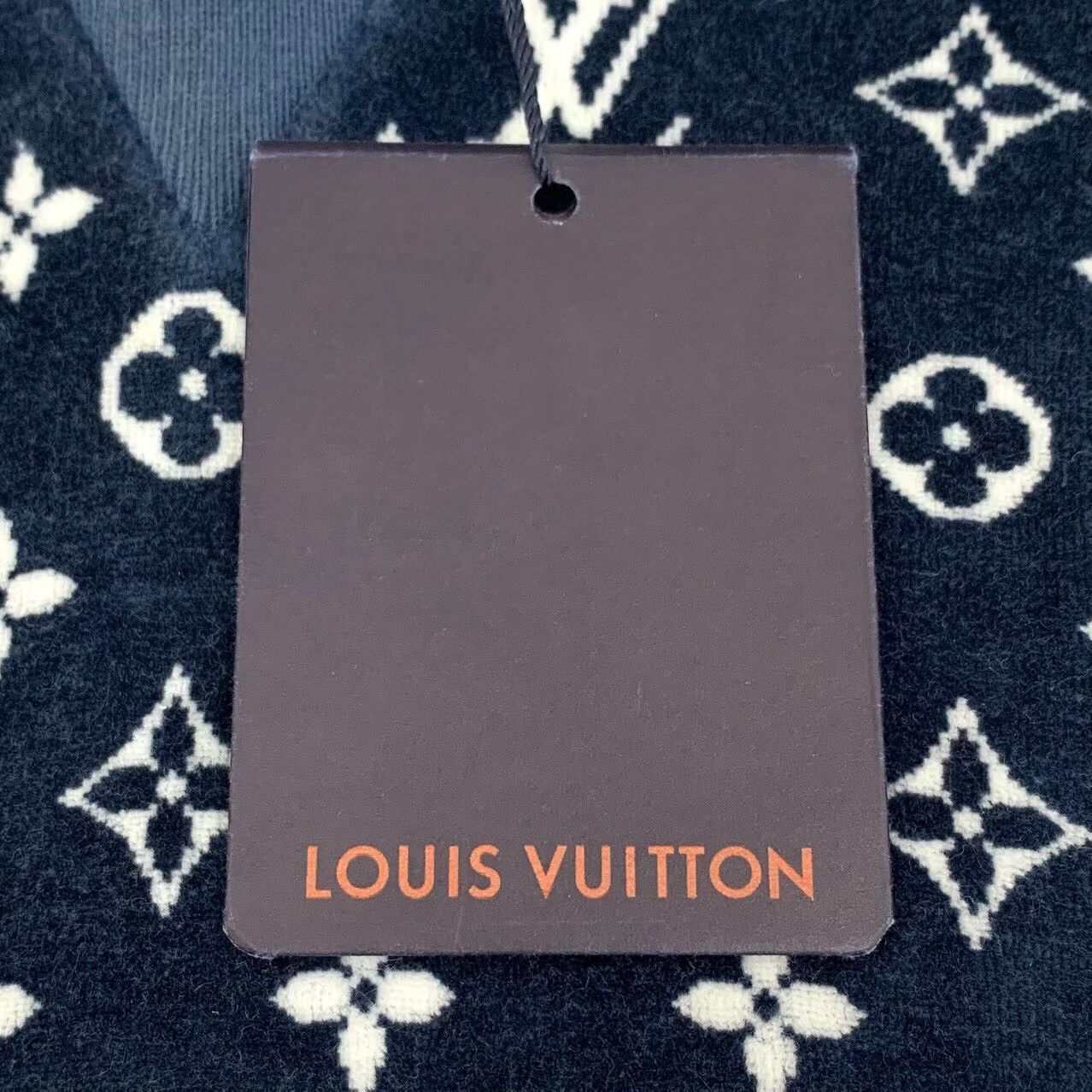 Louis Vuitton Louis Vuitton Monogram Fleece Hoodie Size S Size US S / EU 44-46 / 1 - 7 Thumbnail