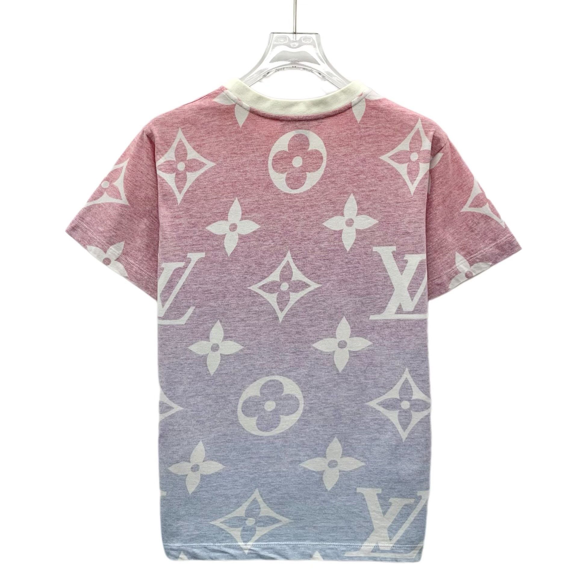 Louis Vuitton Louis Vuitton Gradient Monogram Chain T-Shirt XS Size XS / US 0-2 / IT 36-38 - 3 Thumbnail