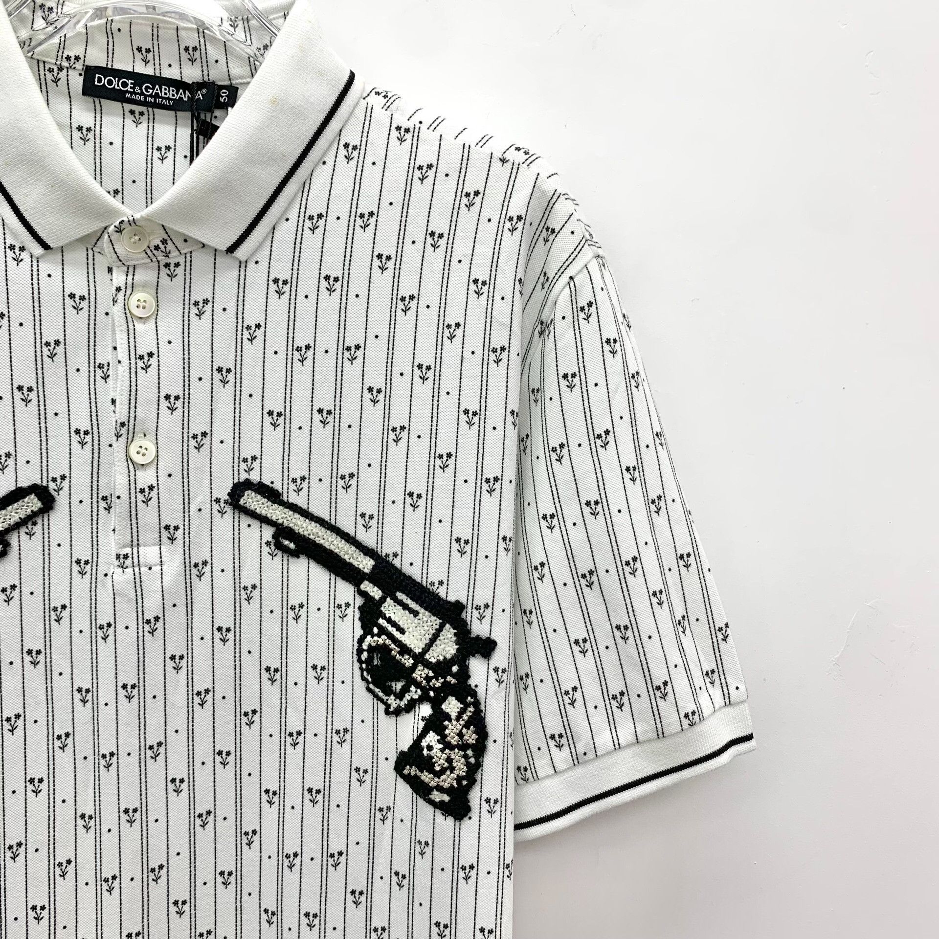 Dolce & Gabbana Dolce & Gabbana Pistol Embroidered Polo Shirt 52 Size US L / EU 52-54 / 3 - 4 Thumbnail
