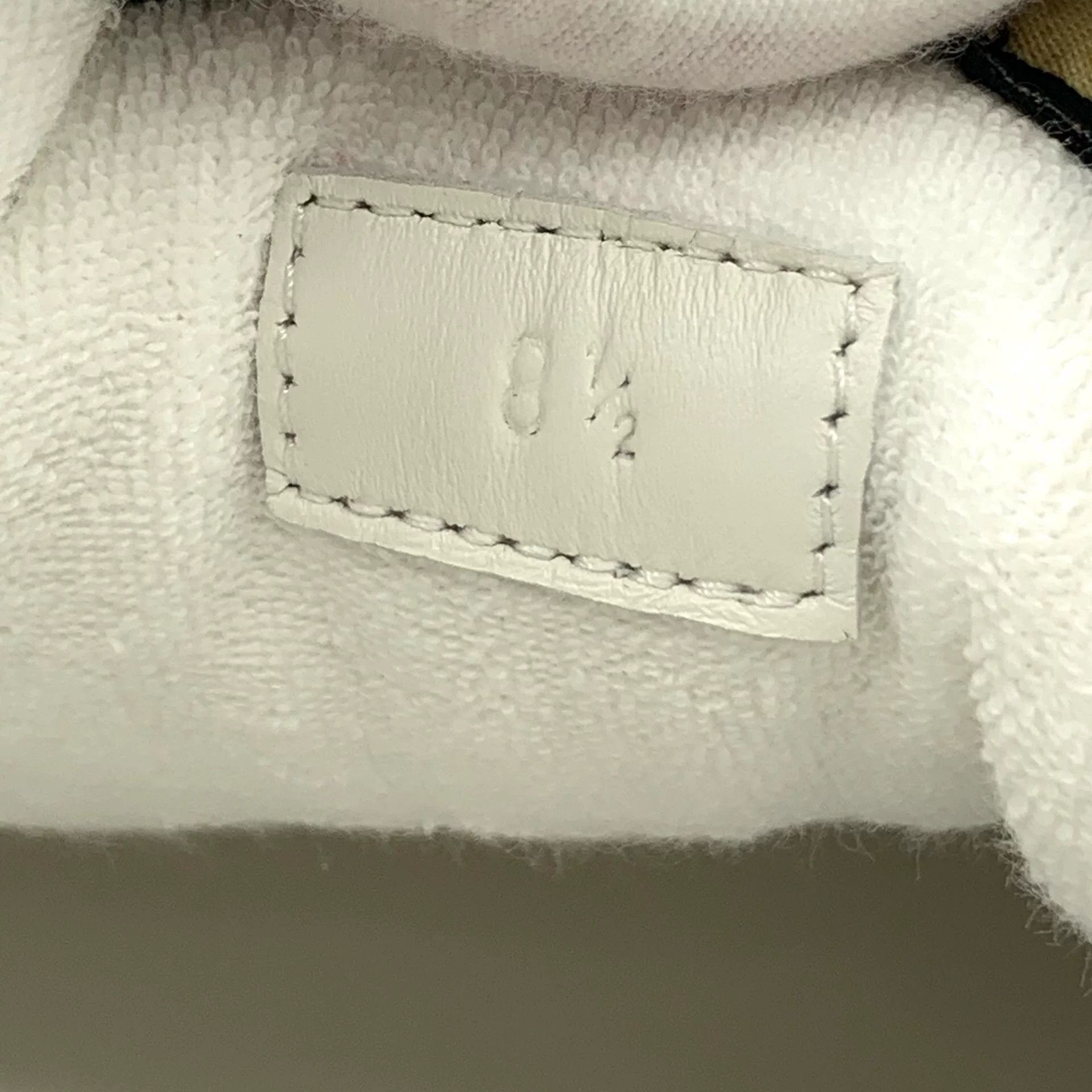 Gucci Gucci GG Enamel White Leather Sneakers Size 42.5 Size US 9.5 / EU 42-43 - 7 Thumbnail