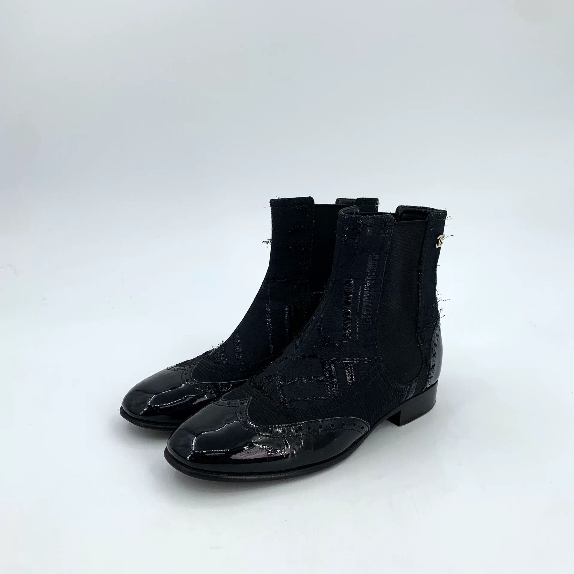 Chanel Chanel Woven Patent Chelsea Boots 37 Size US 7 / IT 37 - 2 Thumbnail