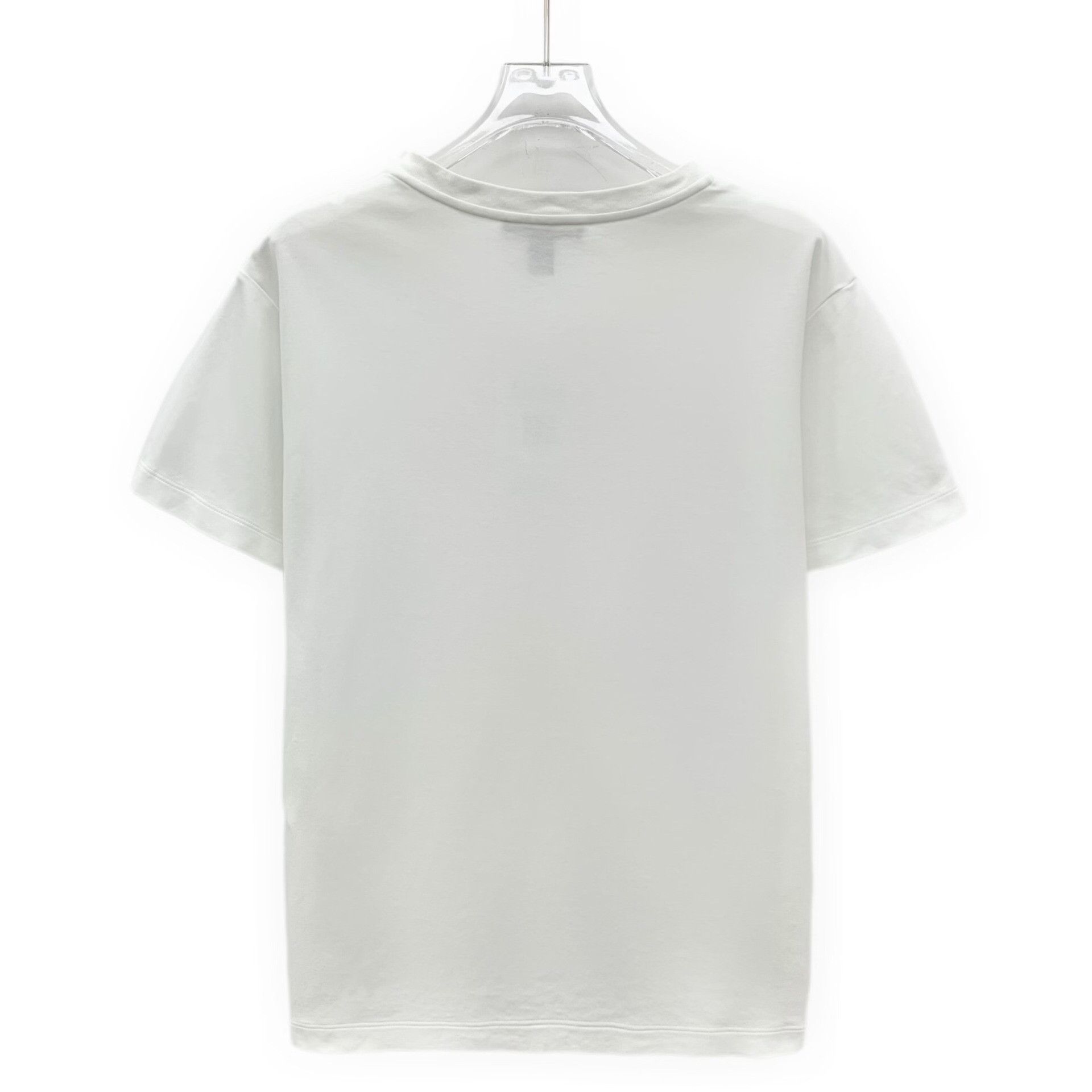 Louis Vuitton Louis Vuitton Chain Detail Graphic Logo T-Shirt M Size US M / EU 48-50 / 2 - 3 Thumbnail