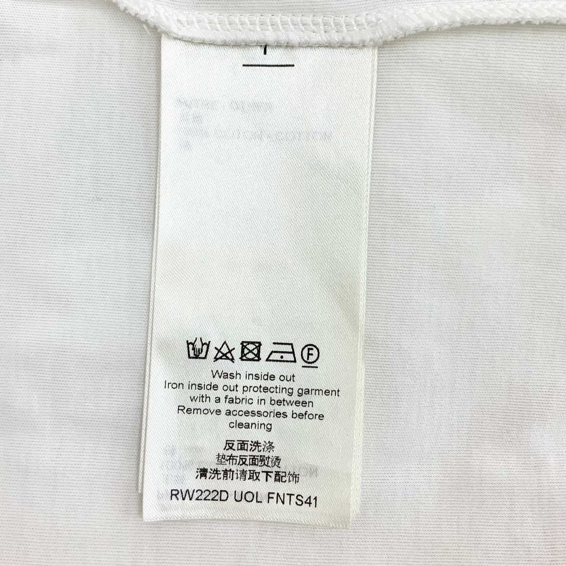 Louis Vuitton Louis Vuitton Chain Detail Graphic Logo T-Shirt M Size US M / EU 48-50 / 2 - 8 Thumbnail