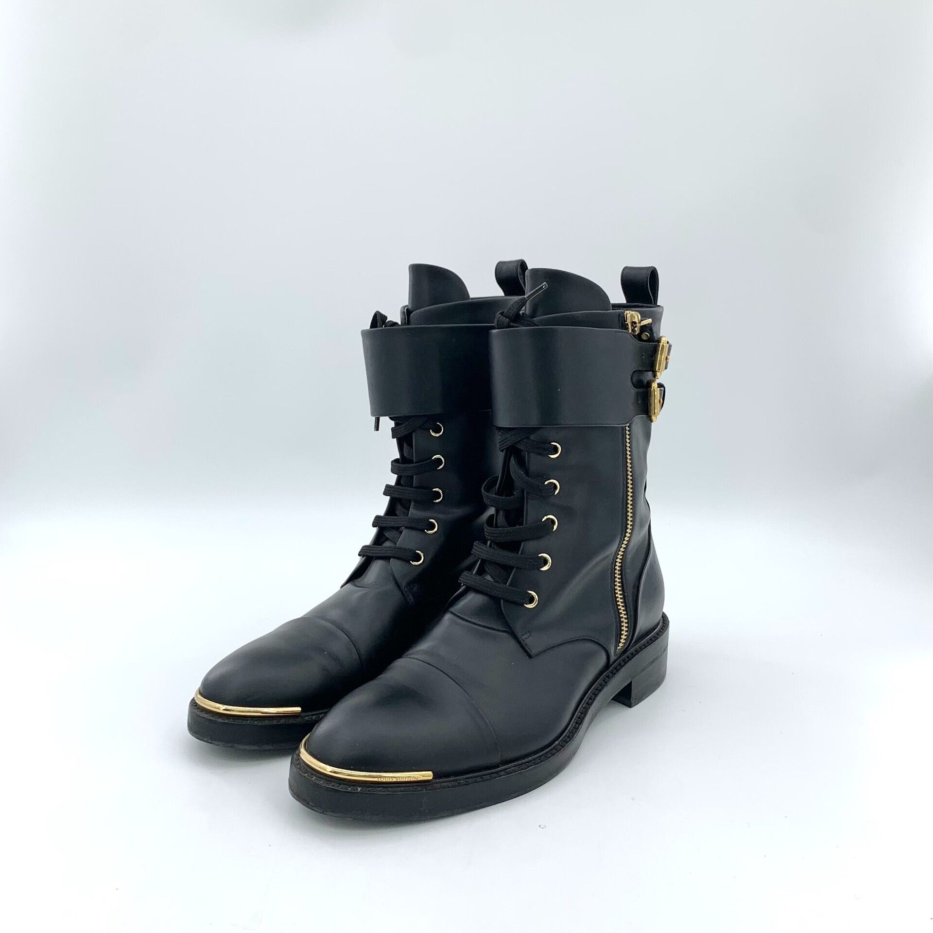 Louis Vuitton Louis Vuitton Buckle Leather Mid-Calf Boots 37.5 Size US 6.5 / IT 36.5 - 2 Thumbnail