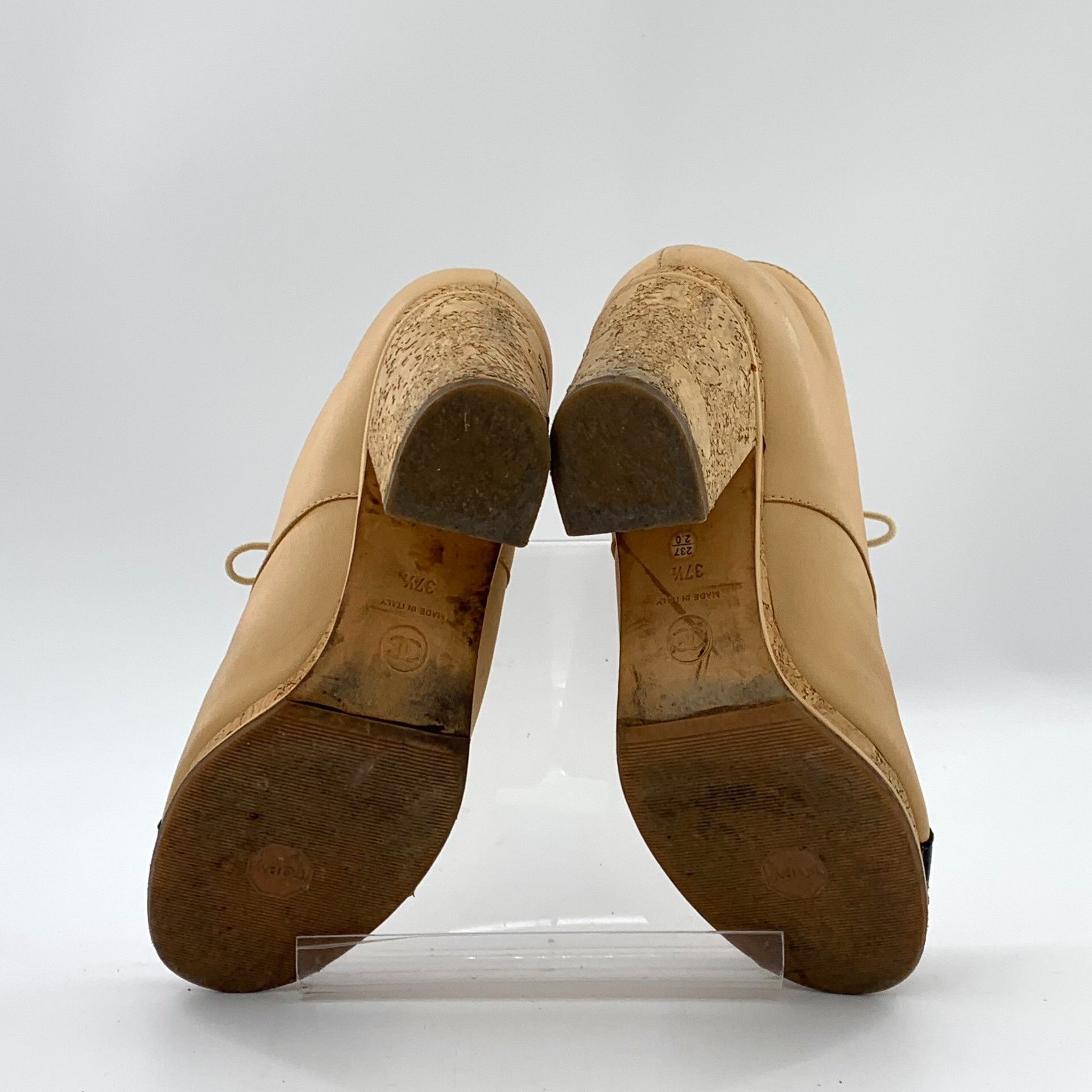 Chanel Chanel CC Logo Cork Platform Ankle Boots EU 37.5 Size US 7.5 / IT 37.5 - 6 Thumbnail