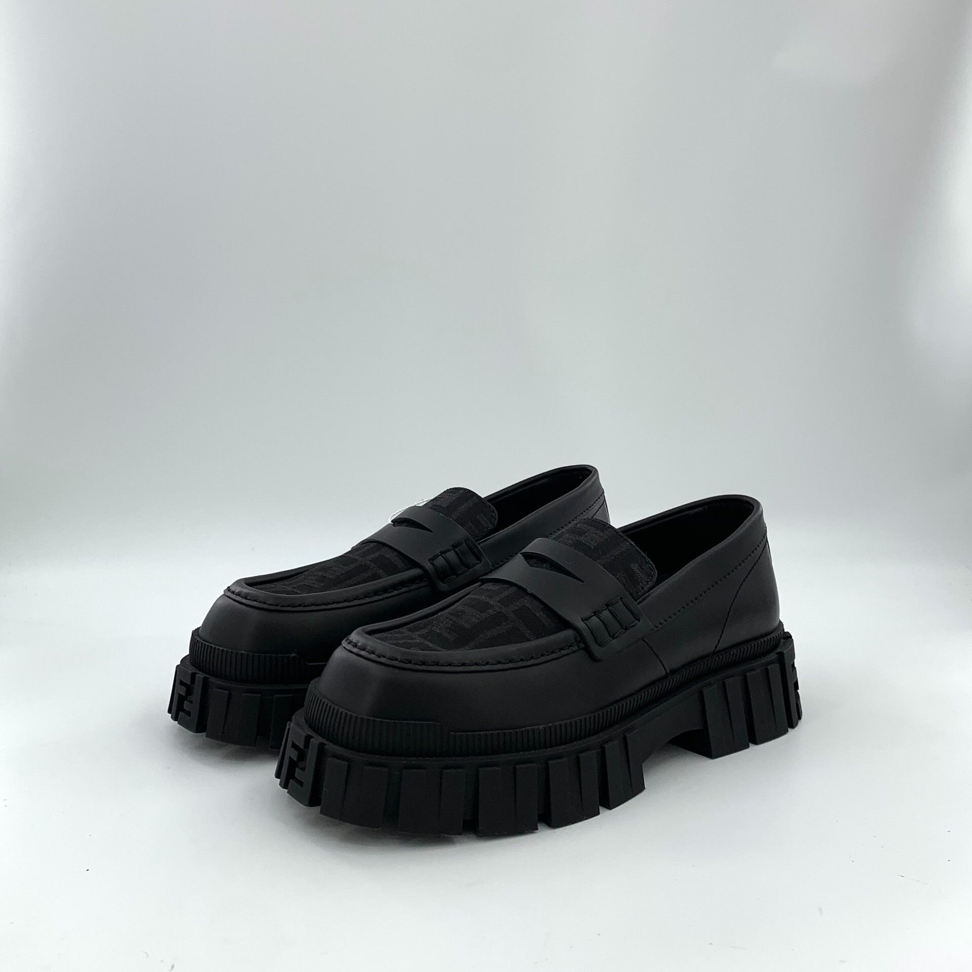 Fendi Fendi FF Monogram Force Loafers US 6.5 Size US 6.5 / EU 39-40 - 2 Thumbnail