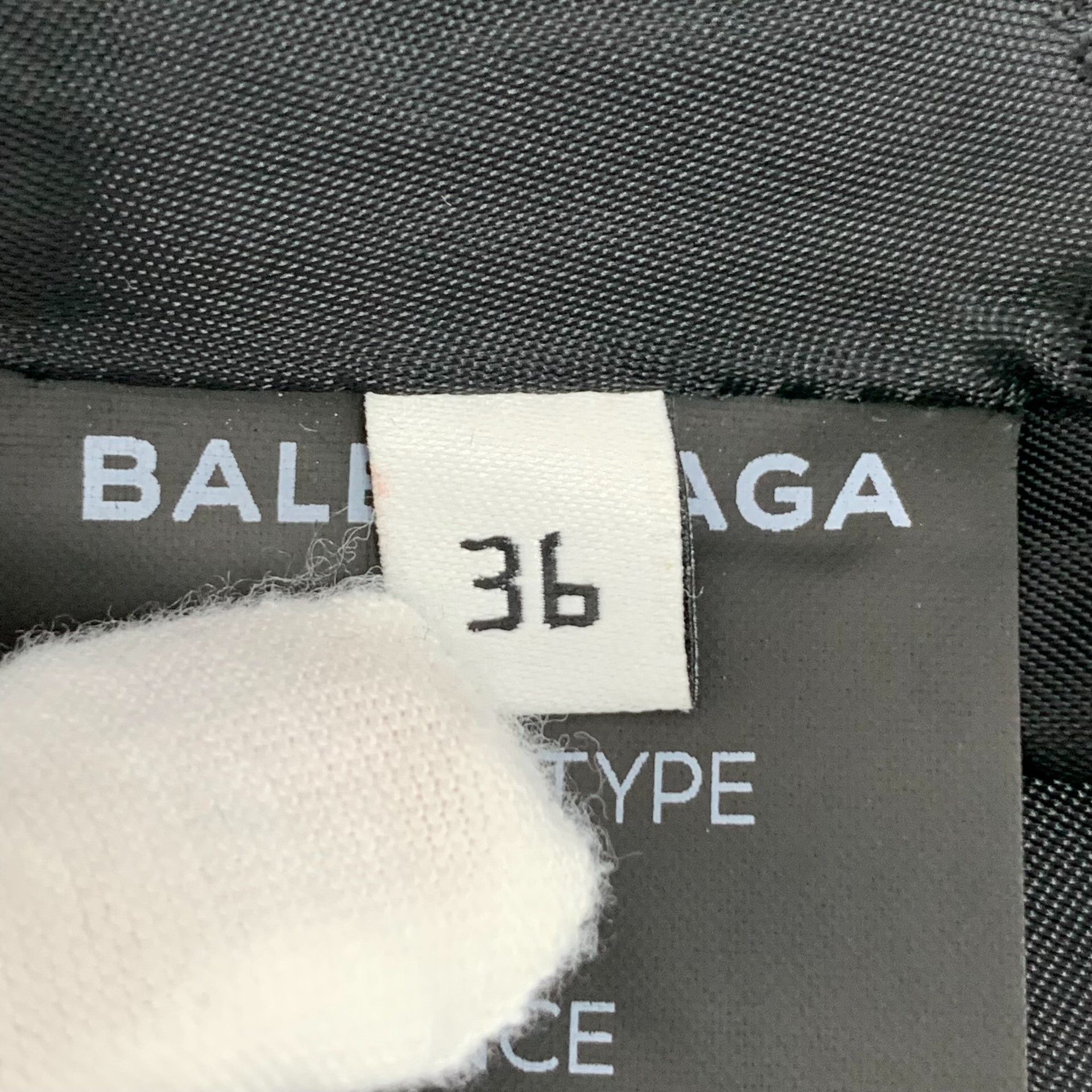 Balenciaga Balenciaga Checked Wool Double Breasted Blazer 36R Size 36R - 7 Thumbnail