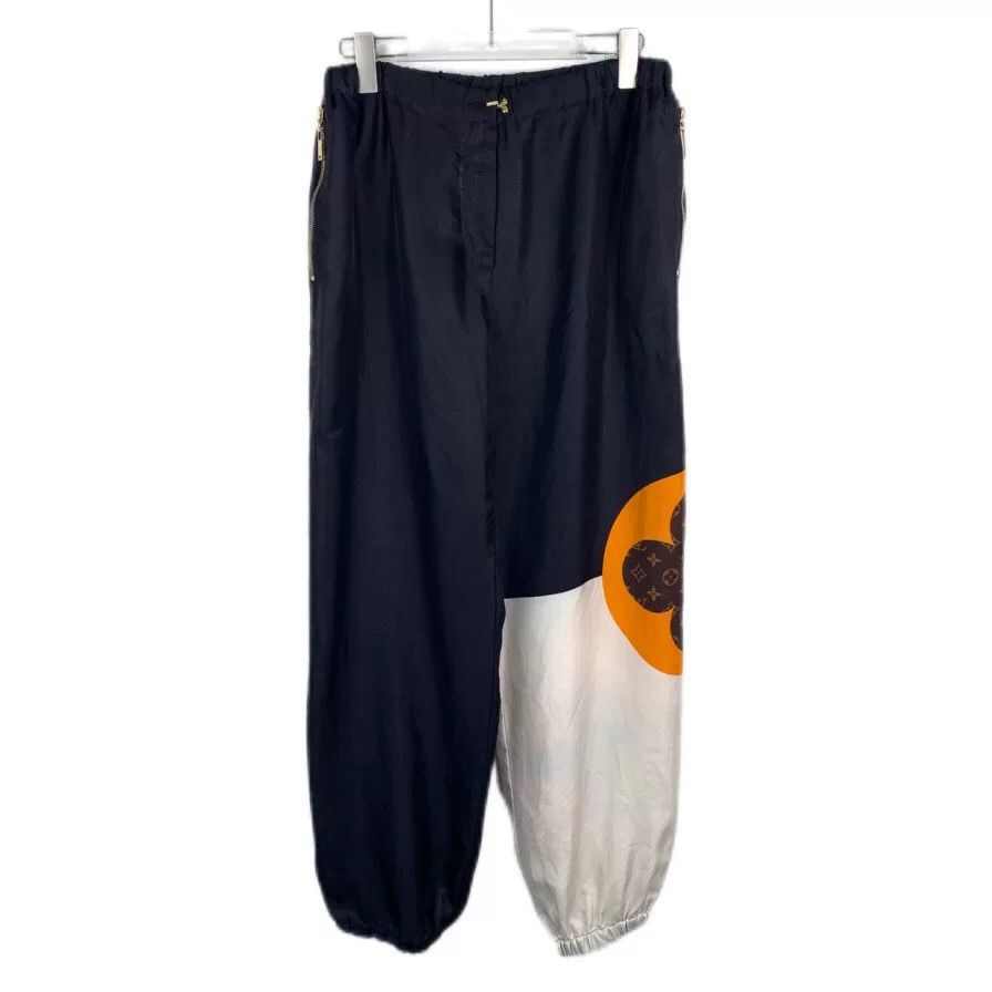 Louis Vuitton Louis Vuitton Monogram Silk Sweatpants 26 Size US 26 / EU 42 - 2 Thumbnail