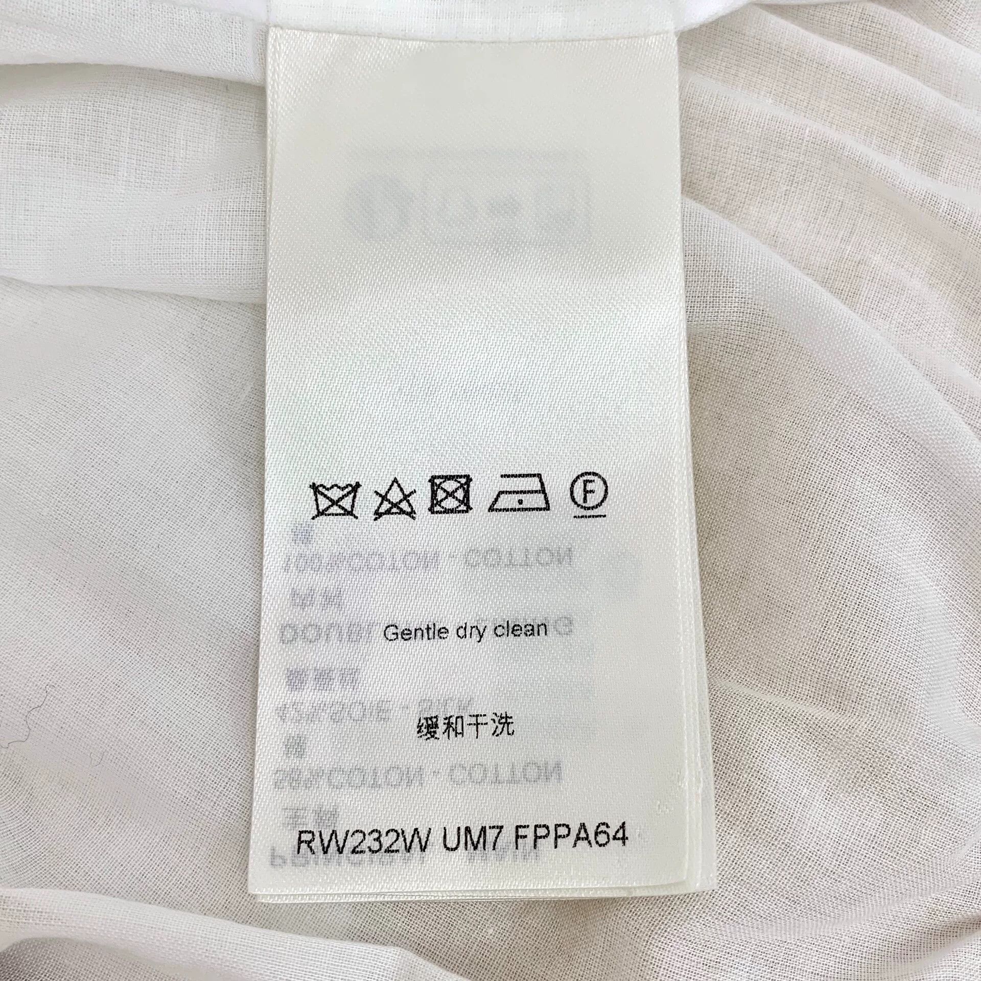 Louis Vuitton Louis Vuitton Monogram Embossed Shorts Size 40 Size 28" / US 6 / IT 42 - 7 Thumbnail