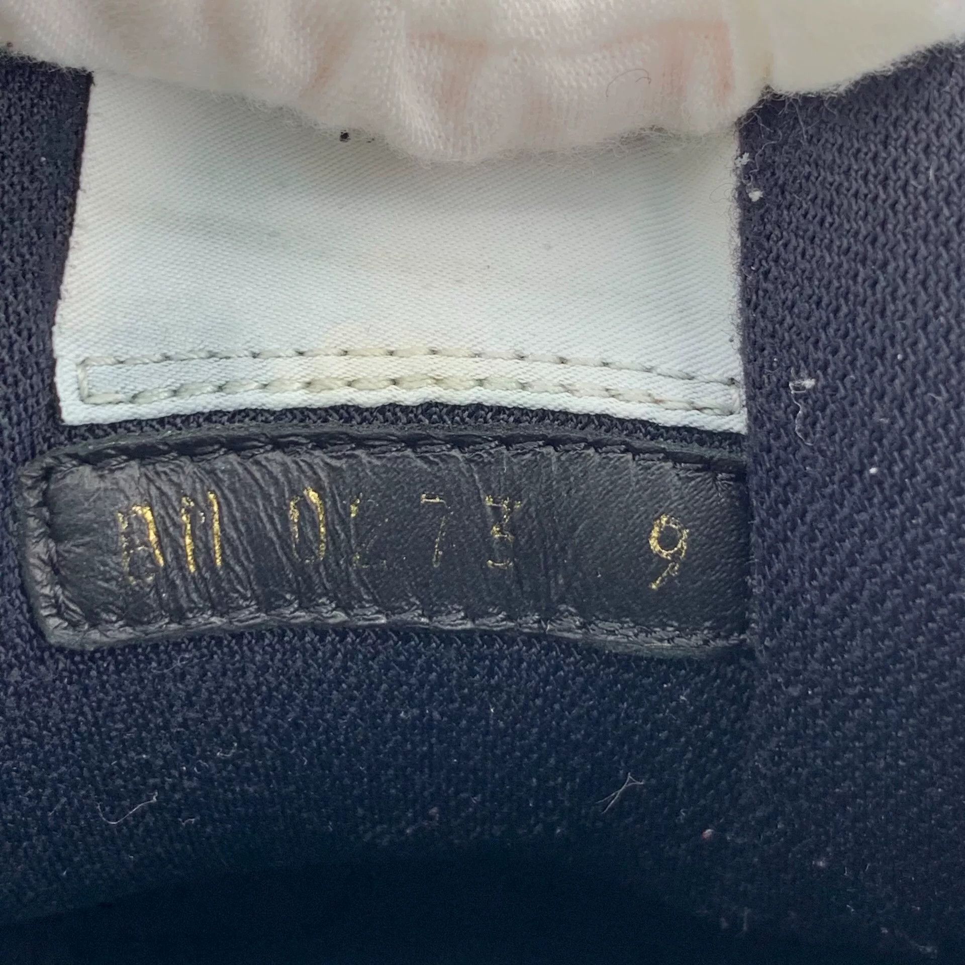 Louis Vuitton Louis Vuitton Monogram Denim Trainer Sneakers 10 Size US 10 / EU 43 - 7 Thumbnail
