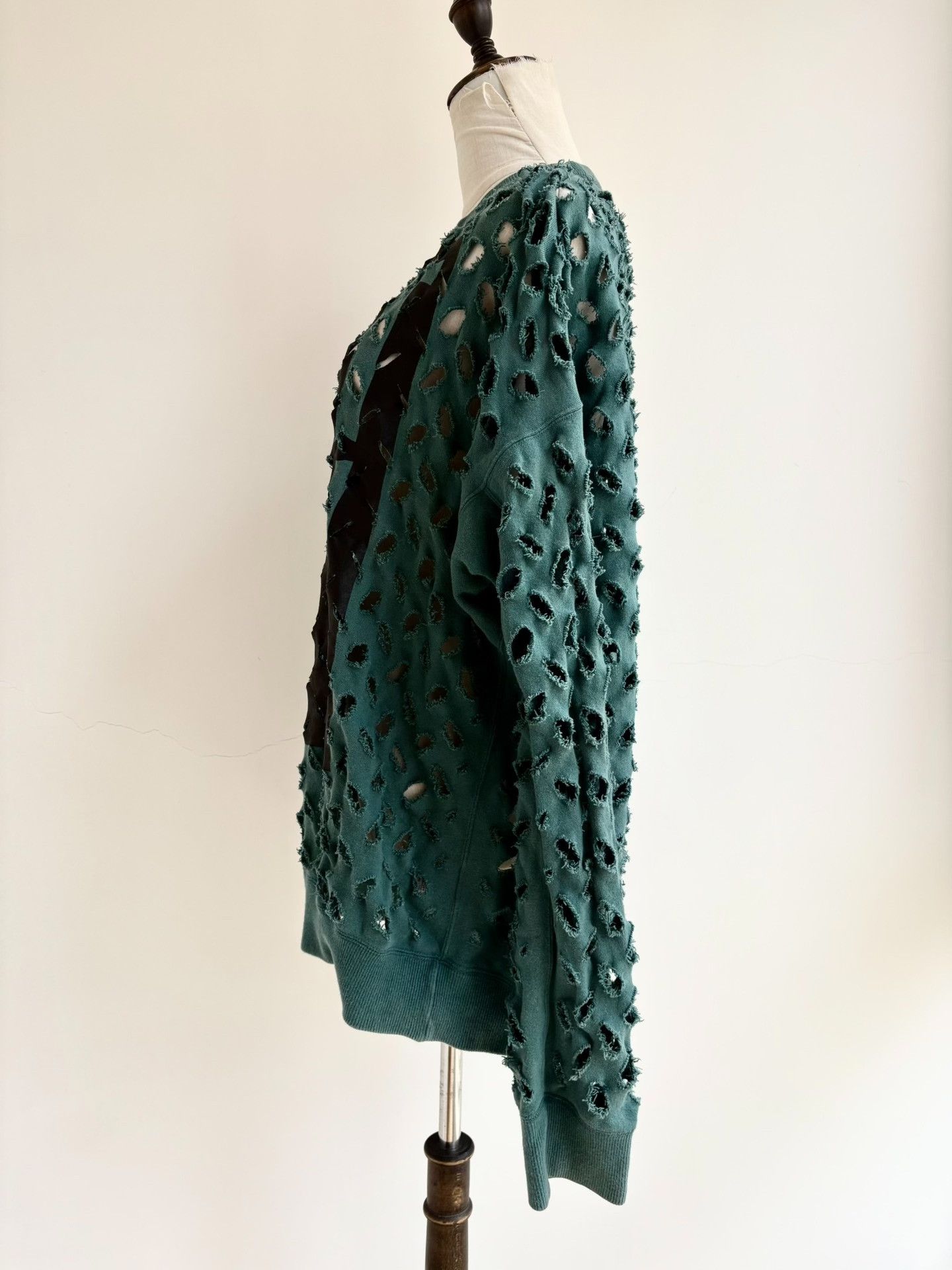 Vivienne Westwood Vivienne Westwood Green Hollow-Out Letter Sweater Size M / US 6-8 / IT 42-44 - 2 Thumbnail