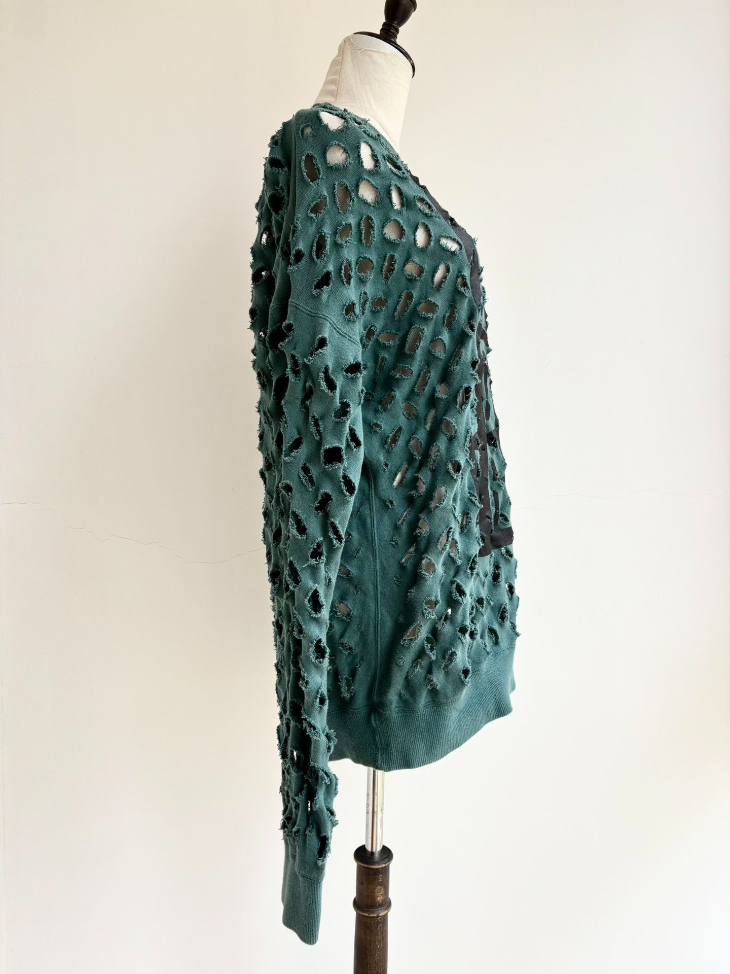 Vivienne Westwood Vivienne Westwood Green Hollow-Out Letter Sweater Size M / US 6-8 / IT 42-44 - 4 Thumbnail