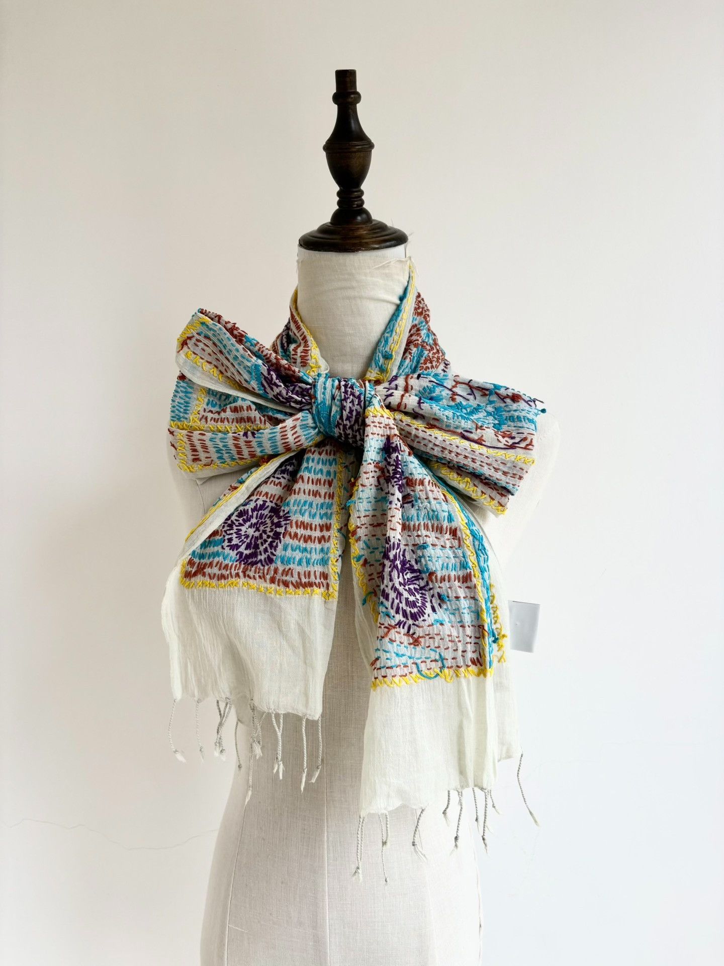 Vivienne Westwood Vivienne Westwood Vintage Saturn Embroidery Scarf Size ONE SIZE - 4 Thumbnail