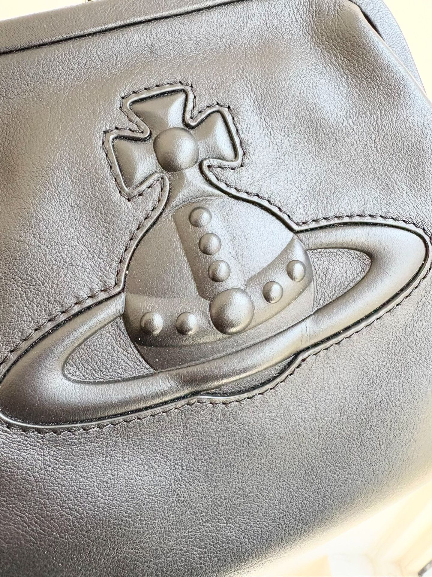 Vivienne Westwood Vivienne Westwood Embossed Saturn Shoulder Bag Size ONE SIZE - 5 Thumbnail