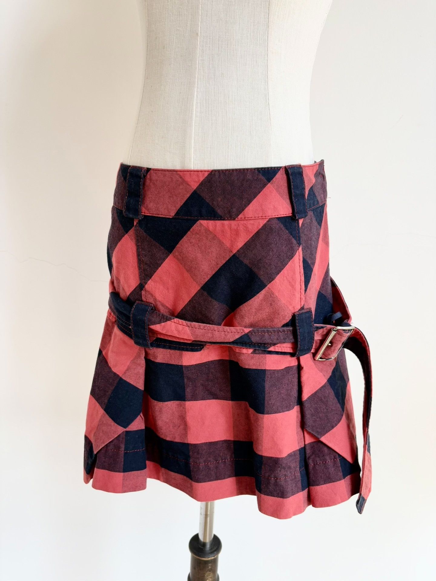Vivienne Westwood Vivienne Westwood Vintage Red Plaid Buckle Skirt Size 22" - 2 Thumbnail