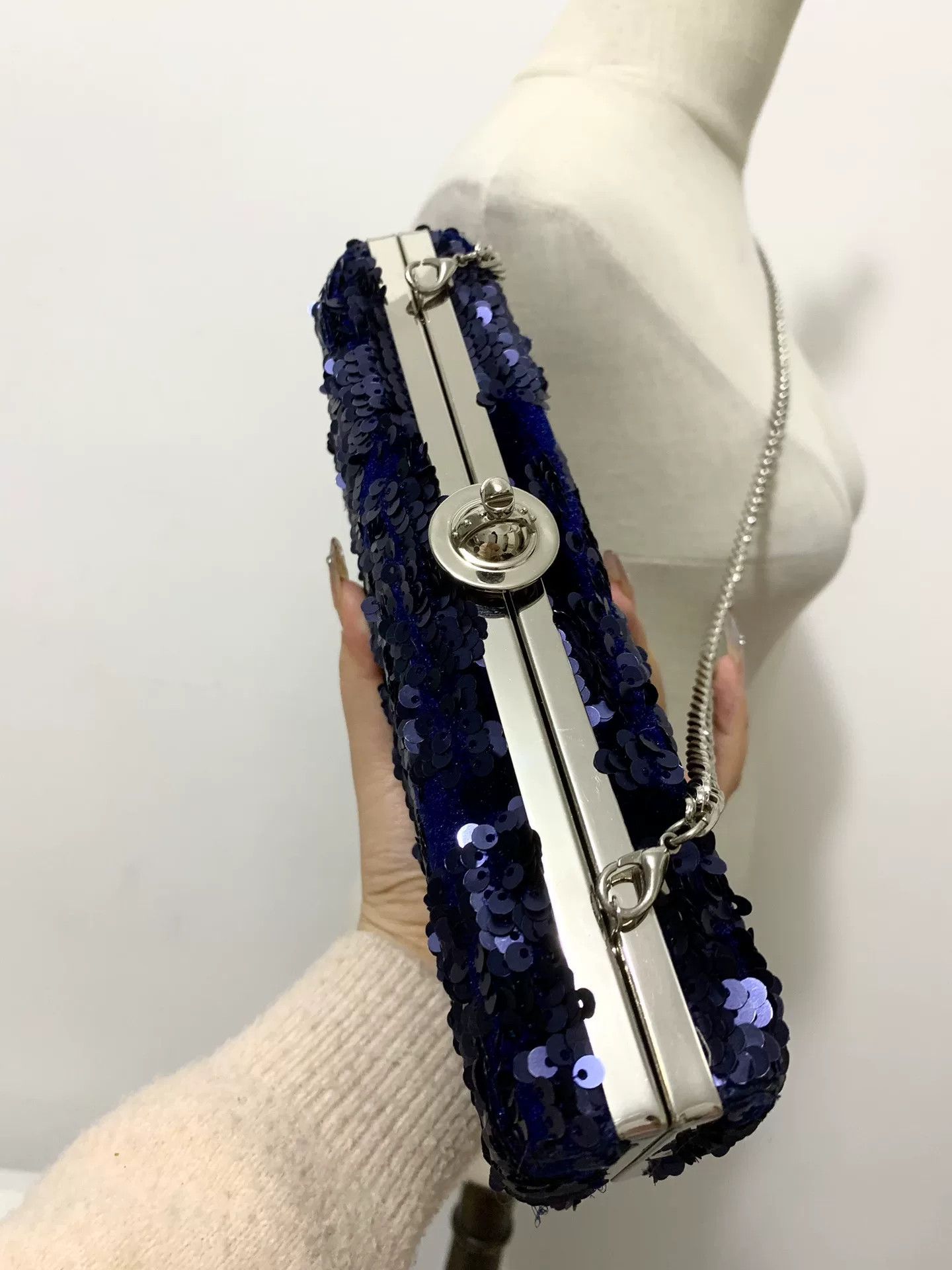 Vivienne Westwood Vivienne Westwood Sapphire Sequin Saturn Clutch Size ONE SIZE - 6 Thumbnail