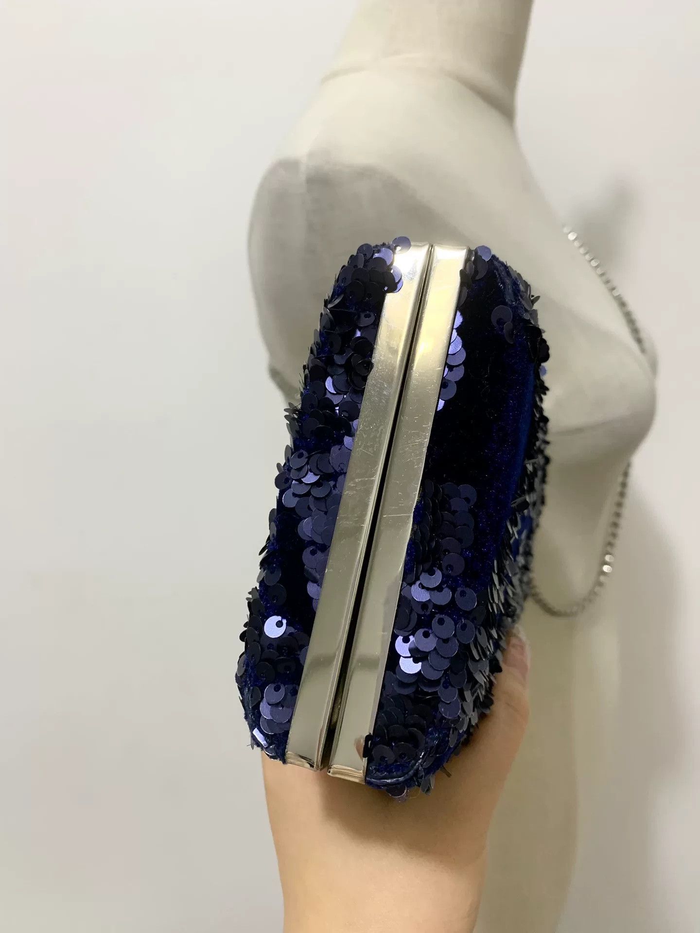 Vivienne Westwood Vivienne Westwood Sapphire Sequin Saturn Clutch Size ONE SIZE - 7 Thumbnail