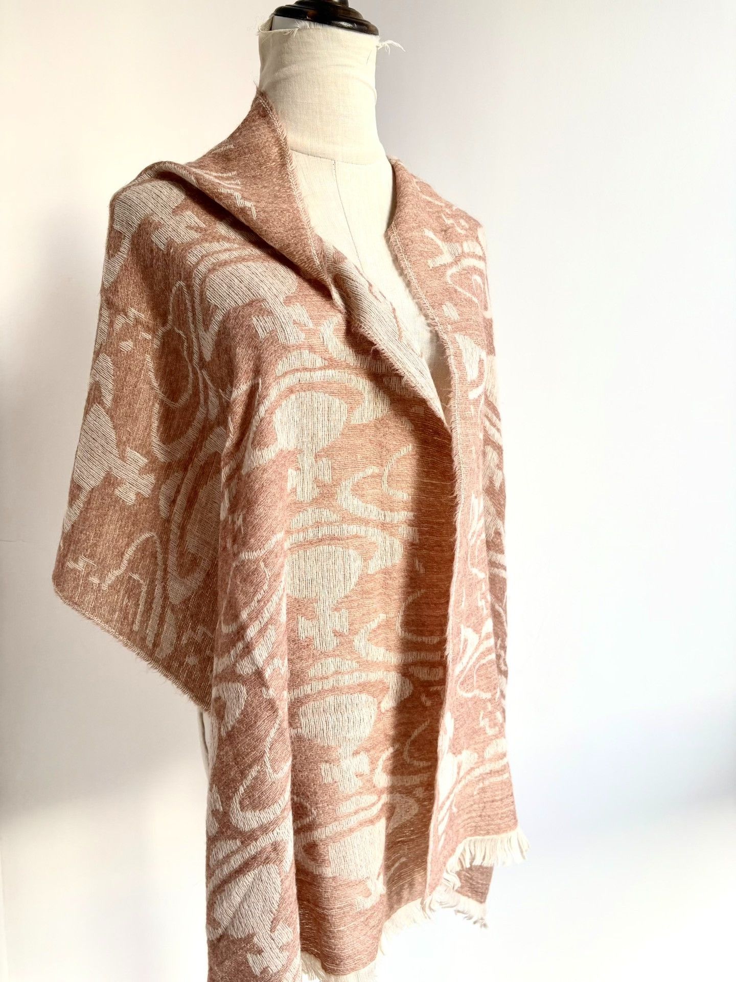 Vivienne Westwood Vivienne Westwood Vintage Beige Saturn Scarf Size ONE SIZE - 5 Thumbnail