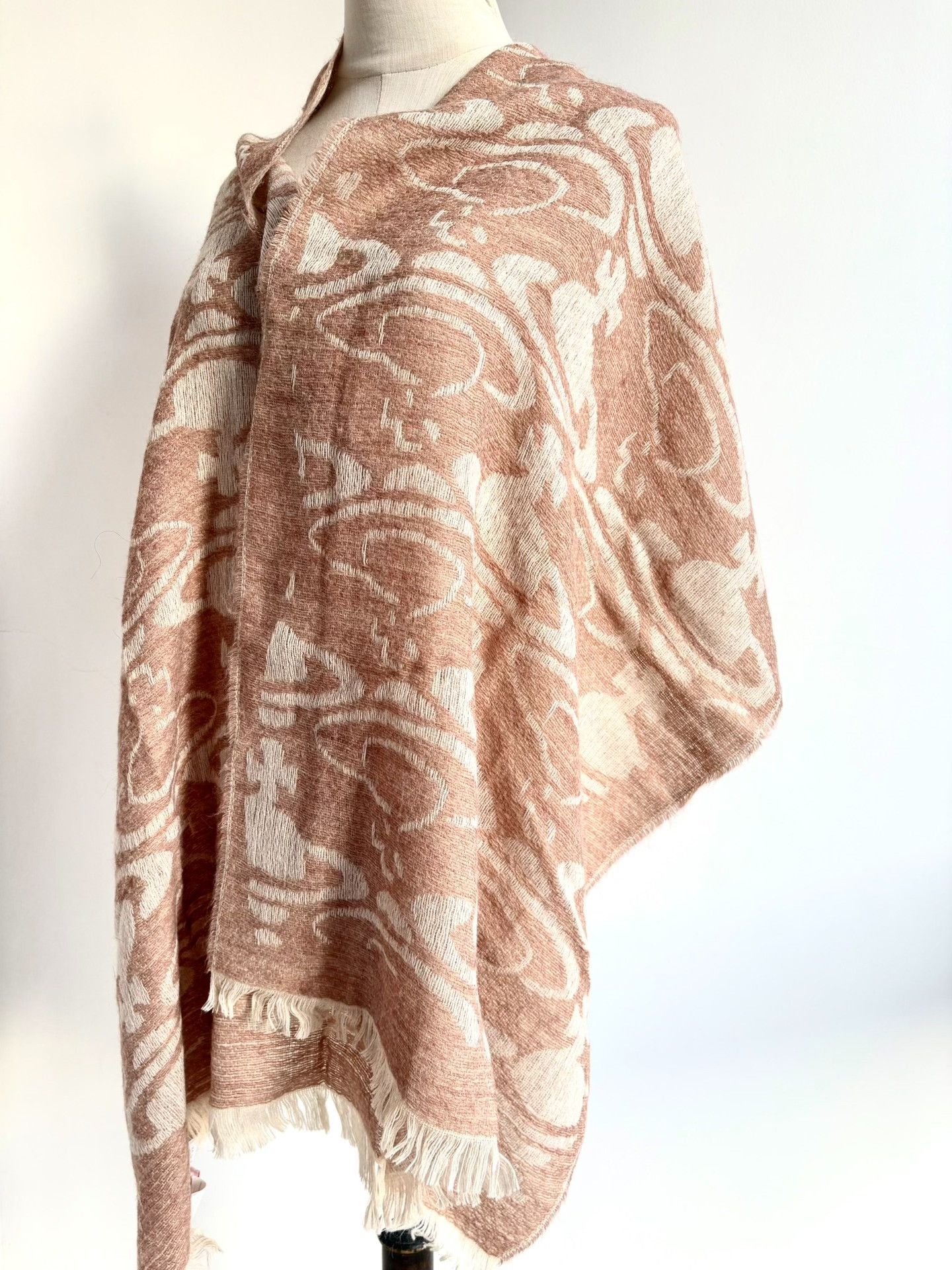 Vivienne Westwood Vivienne Westwood Vintage Beige Saturn Scarf Size ONE SIZE - 4 Thumbnail