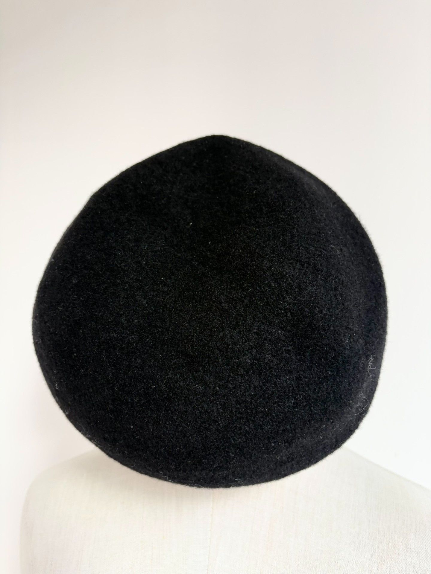 Vivienne Westwood Vivienne Westwood Vintage Black Leather Saturn Beret Size ONE SIZE - 3 Thumbnail