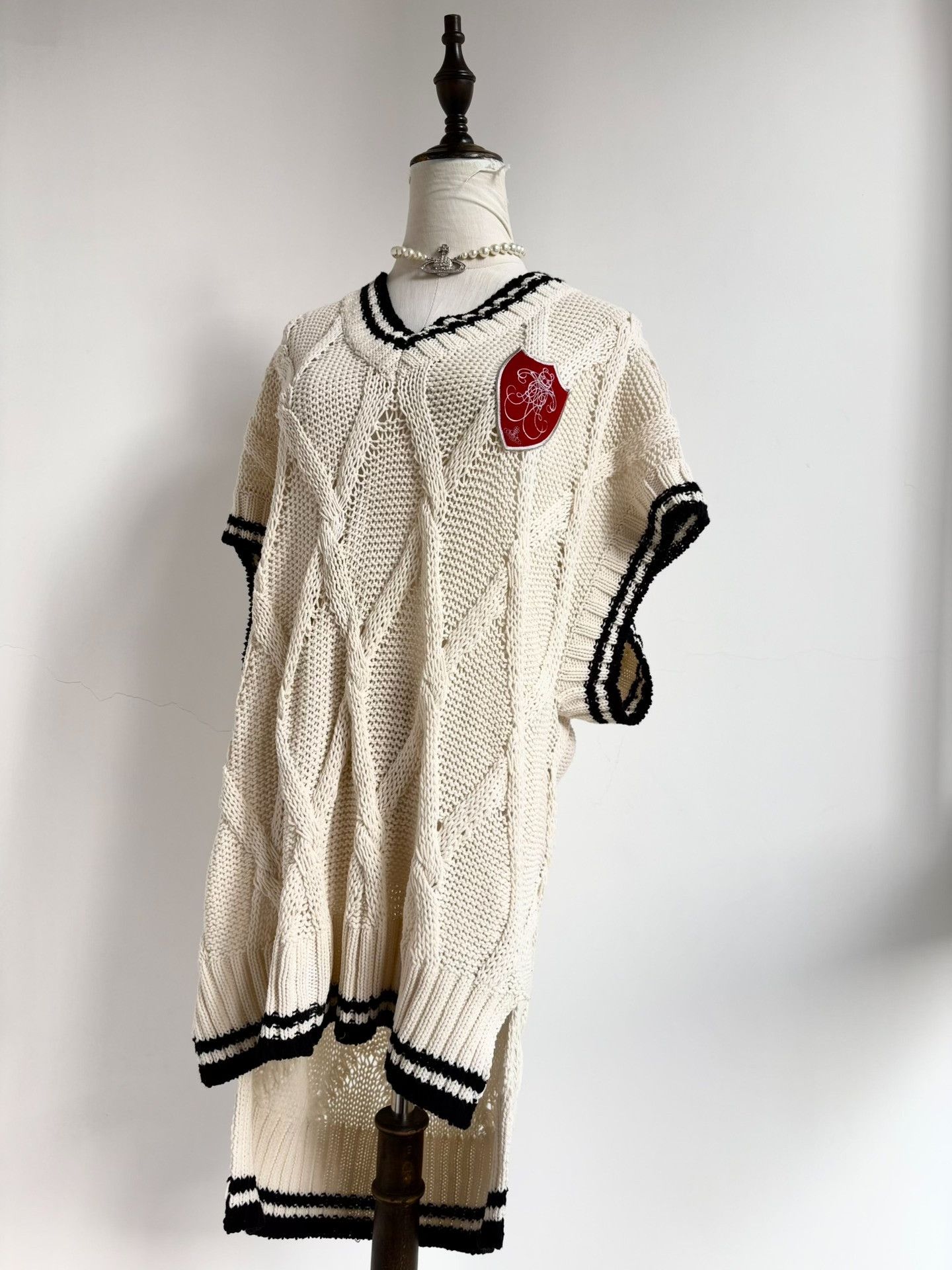 Vivienne Westwood Vivienne Westwood White Argyle Knit Vest Size M / US 6-8 / IT 42-44 - 2 Thumbnail