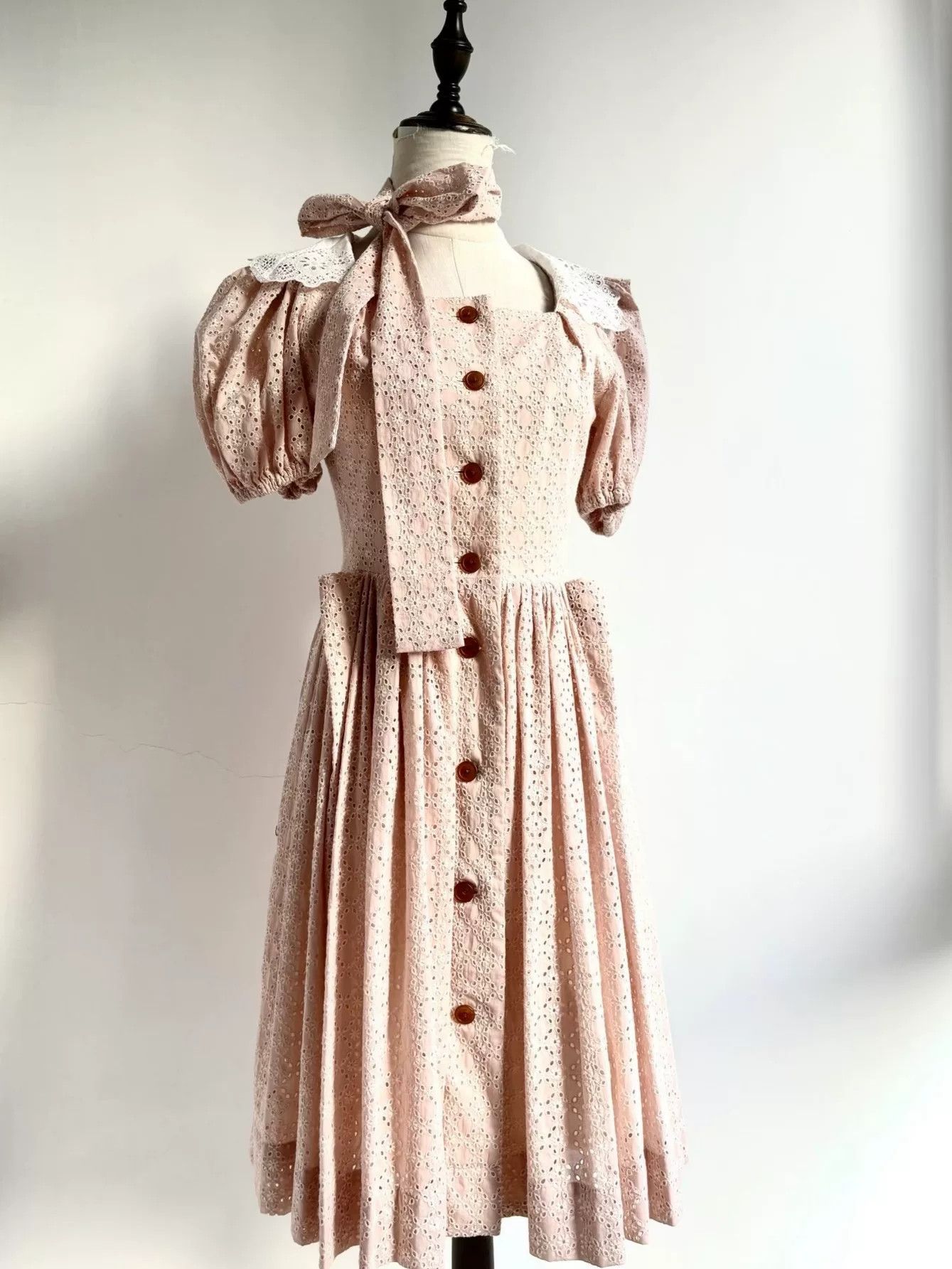 Vivienne Westwood Vivienne Westwood Vintage Pink Lace Dress Size M / US 6-8 / IT 42-44 - 3 Thumbnail