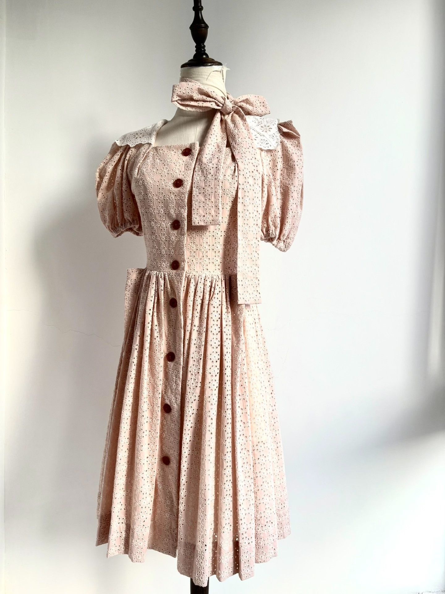 Vivienne Westwood Vivienne Westwood Vintage Pink Lace Dress Size M / US 6-8 / IT 42-44 - 2 Thumbnail