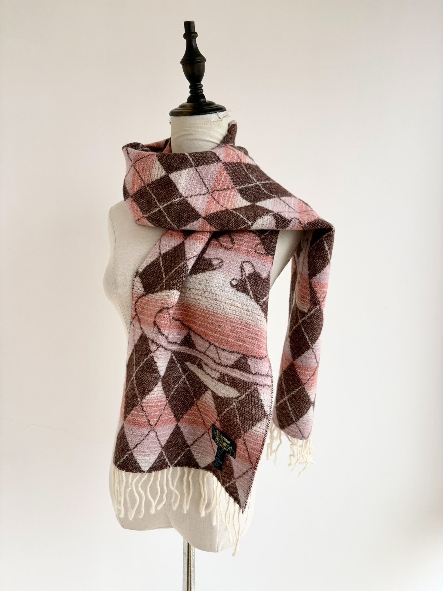 Vivienne Westwood Vivienne Westwood Vintage Gradient Pink Wool Scarf Size ONE SIZE - 2 Thumbnail