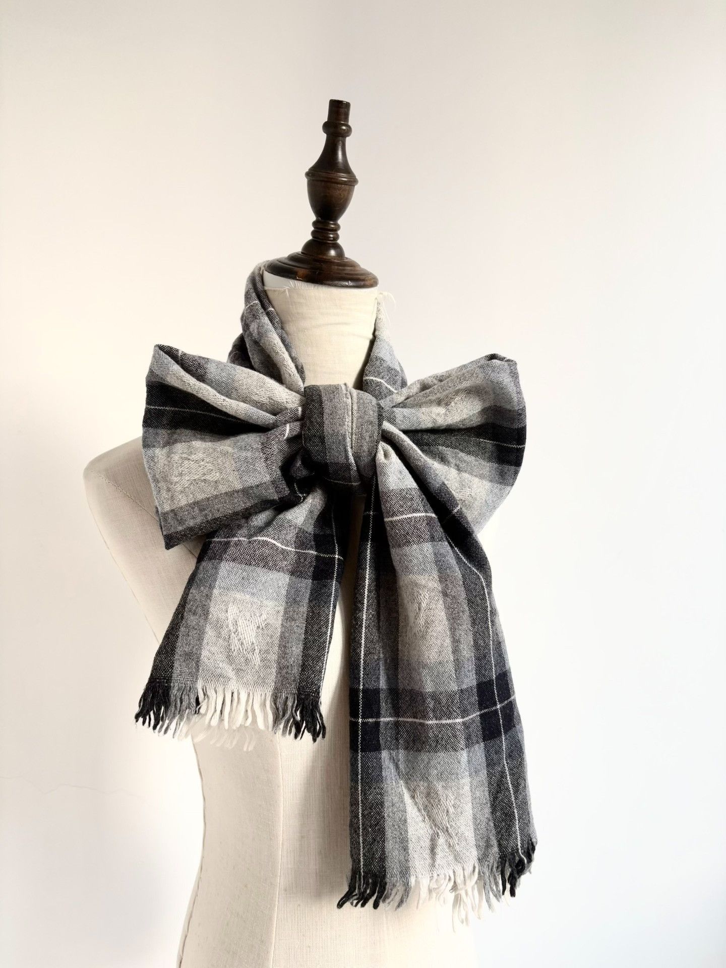 Vivienne Westwood Vivienne Westwood Saturn Plaid Scarf Size ONE SIZE - 2 Thumbnail