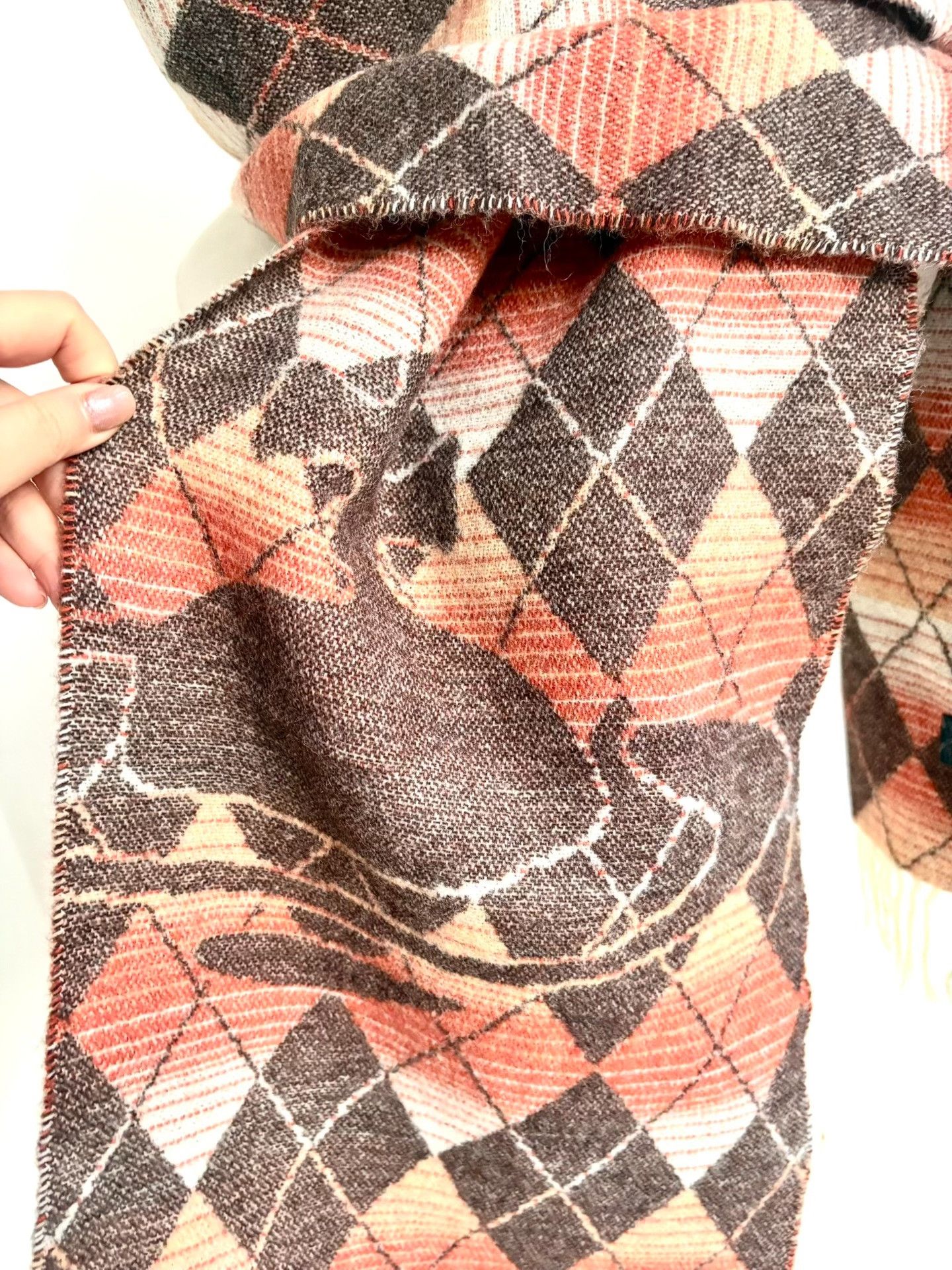 Vivienne Westwood Vivienne Westwood Vintage Gradient Orange Wool Scarf Size ONE SIZE - 5 Thumbnail
