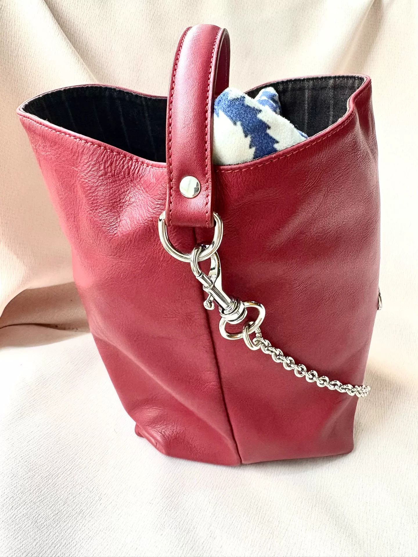 Vivienne Westwood Vivienne Westwood Red Saturn Bucket Crossbody Size ONE SIZE - 5 Thumbnail