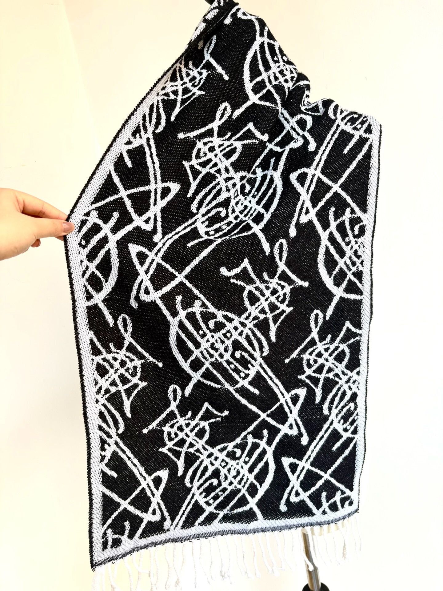 Vivienne Westwood Vivienne Westwood Vintage Saturn Scarf Size ONE SIZE - 5 Thumbnail