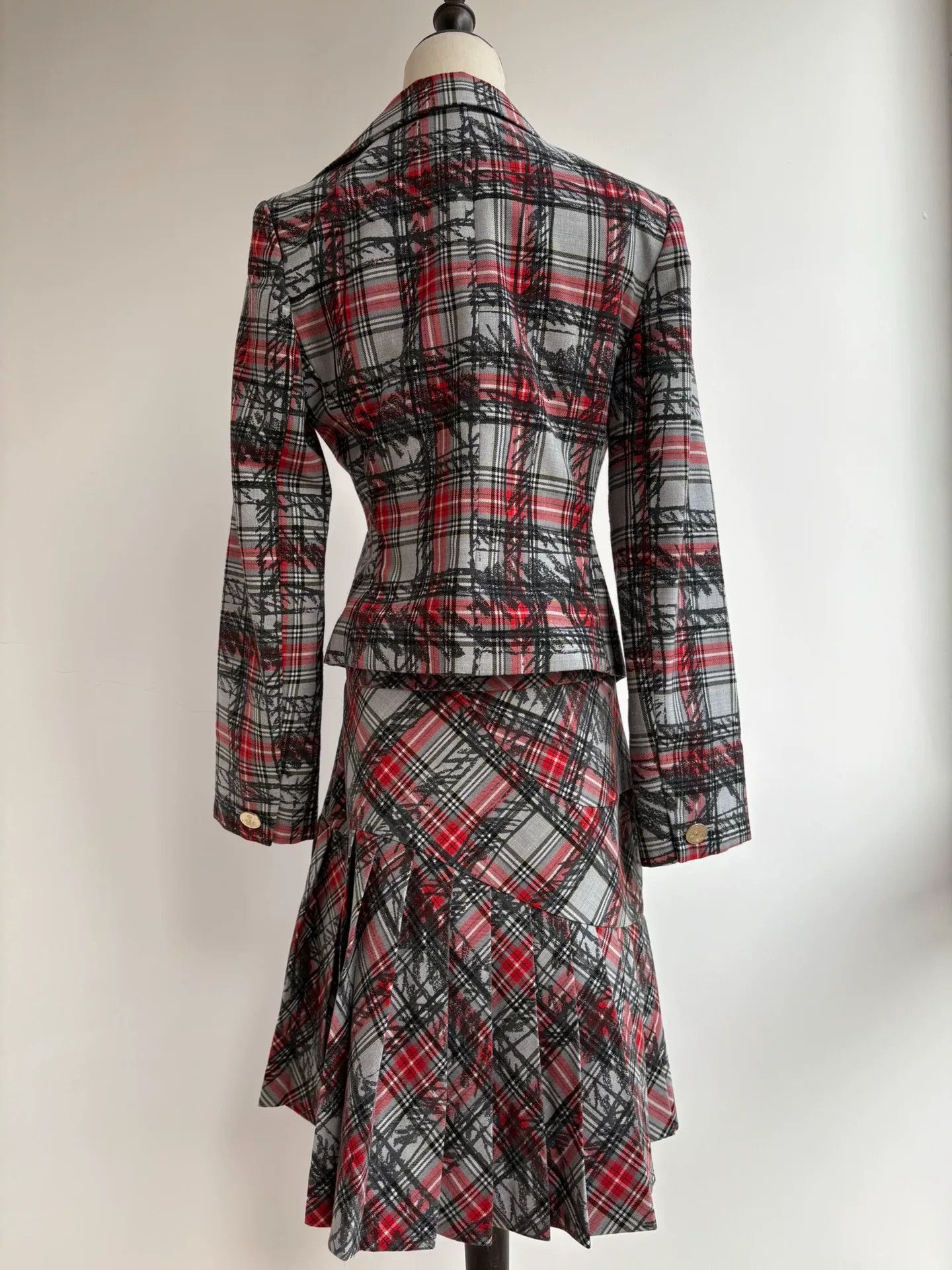 Vivienne Westwood Vivienne Westwood Vintage Red Gray Plaid Suit Size L / US 10 / IT 46 - 4 Thumbnail