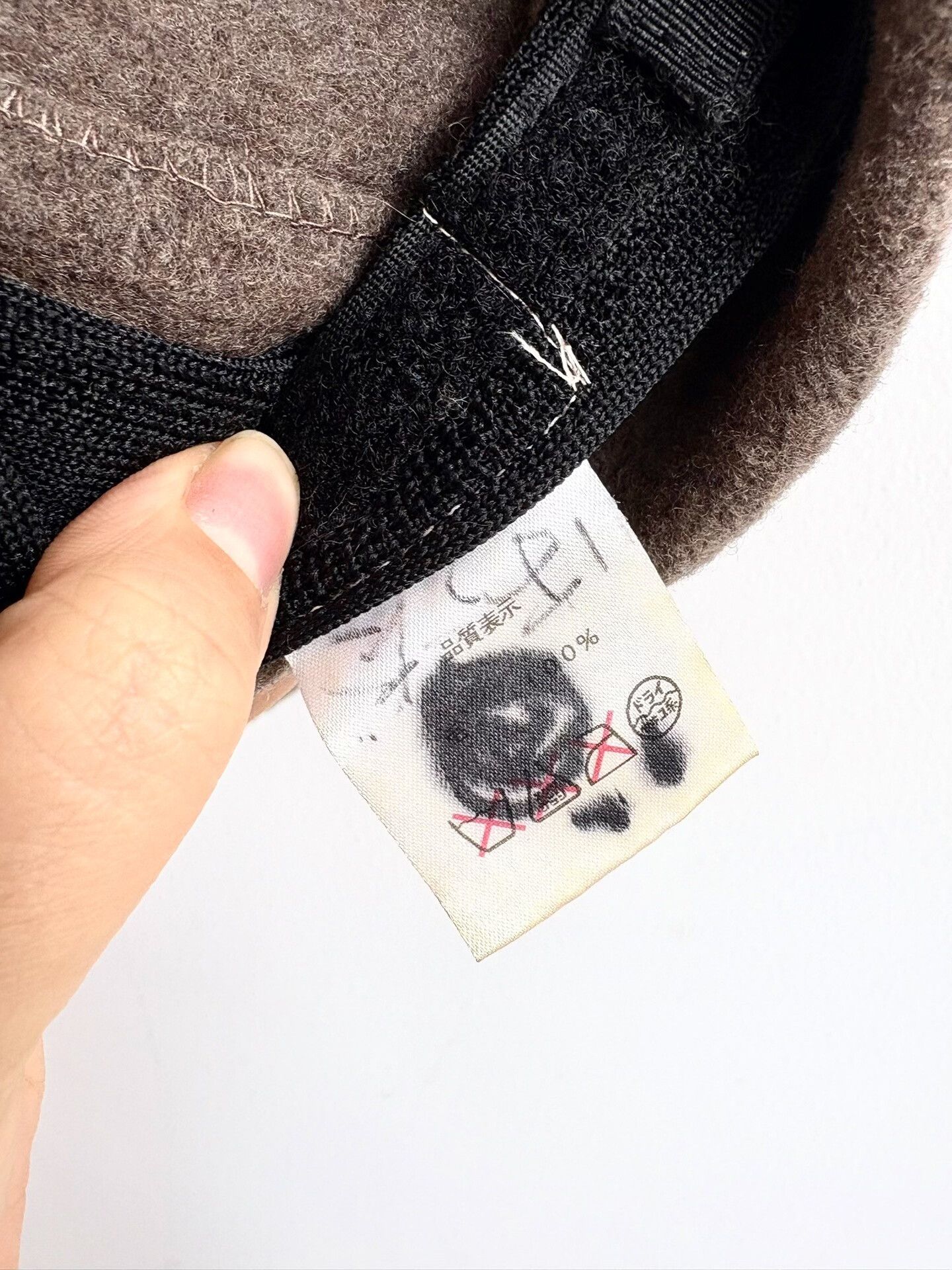 Vivienne Westwood Vivienne Westwood Big Saturn Fisherman Hat Size ONE SIZE - 8 Thumbnail