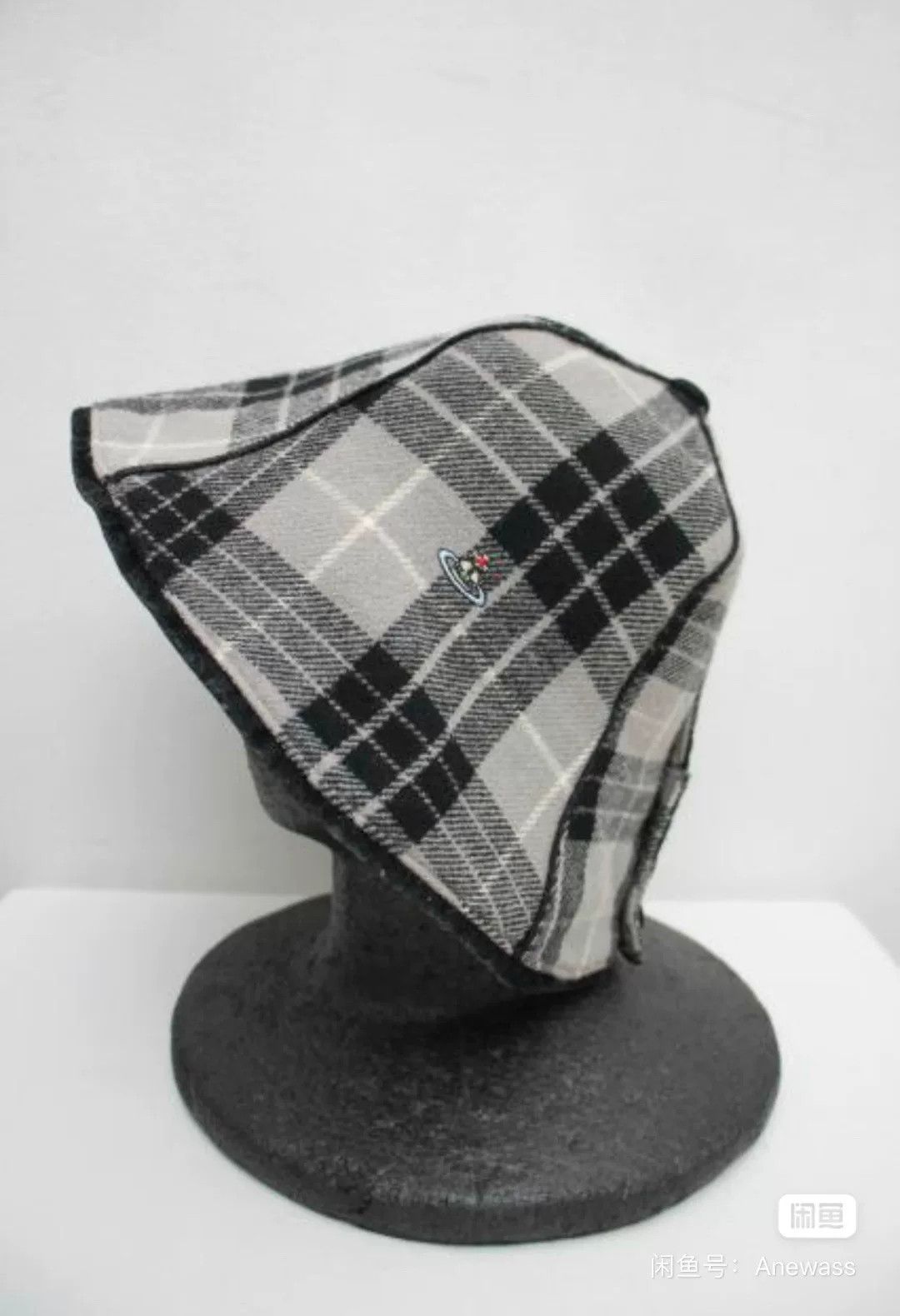 Vivienne Westwood Vivienne Westwood Vintage Check Bucket Hat Size ONE SIZE - 8 Thumbnail