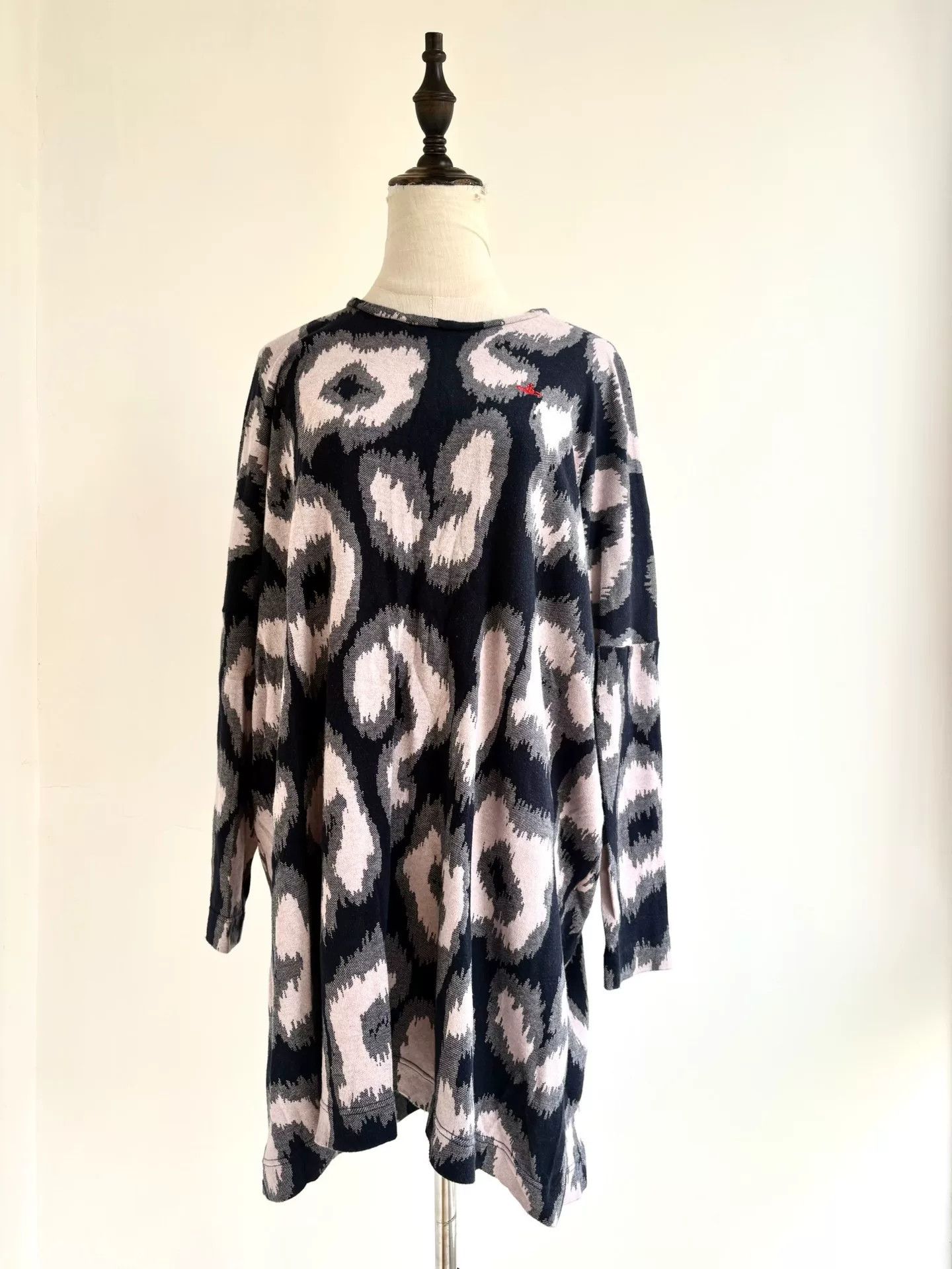 Vivienne Westwood Vivienne Westwood Vintage Leopard Print Dress Size M / US 6-8 / IT 42-44 - 4 Thumbnail