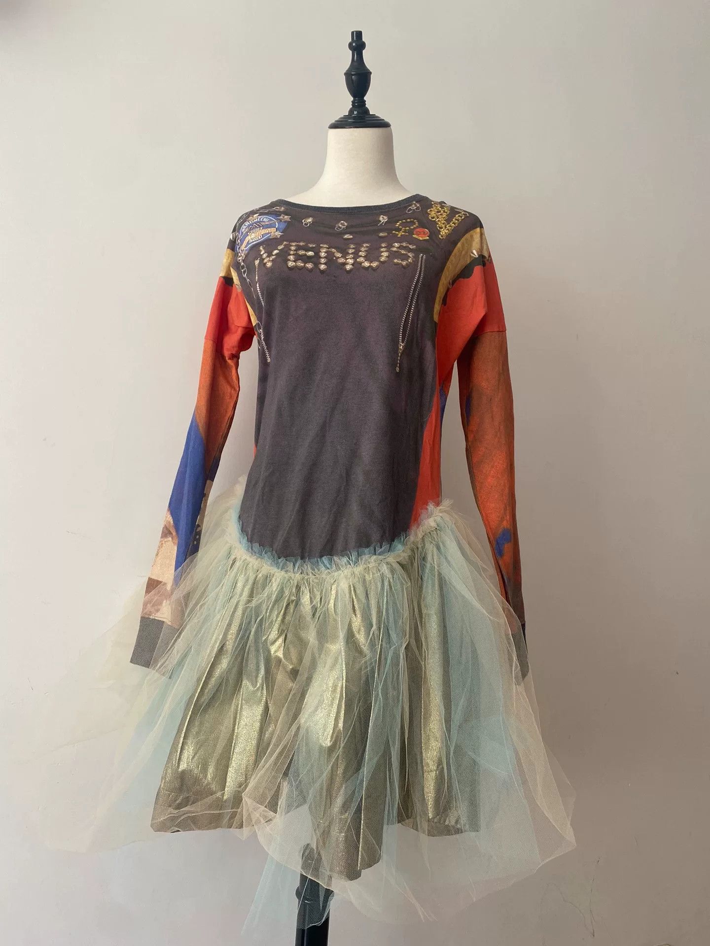 Vivienne Westwood Vivienne Westwood Vintage Japan Limited Tulle Dress Size M / US 6-8 / IT 42-44 - 2 Thumbnail