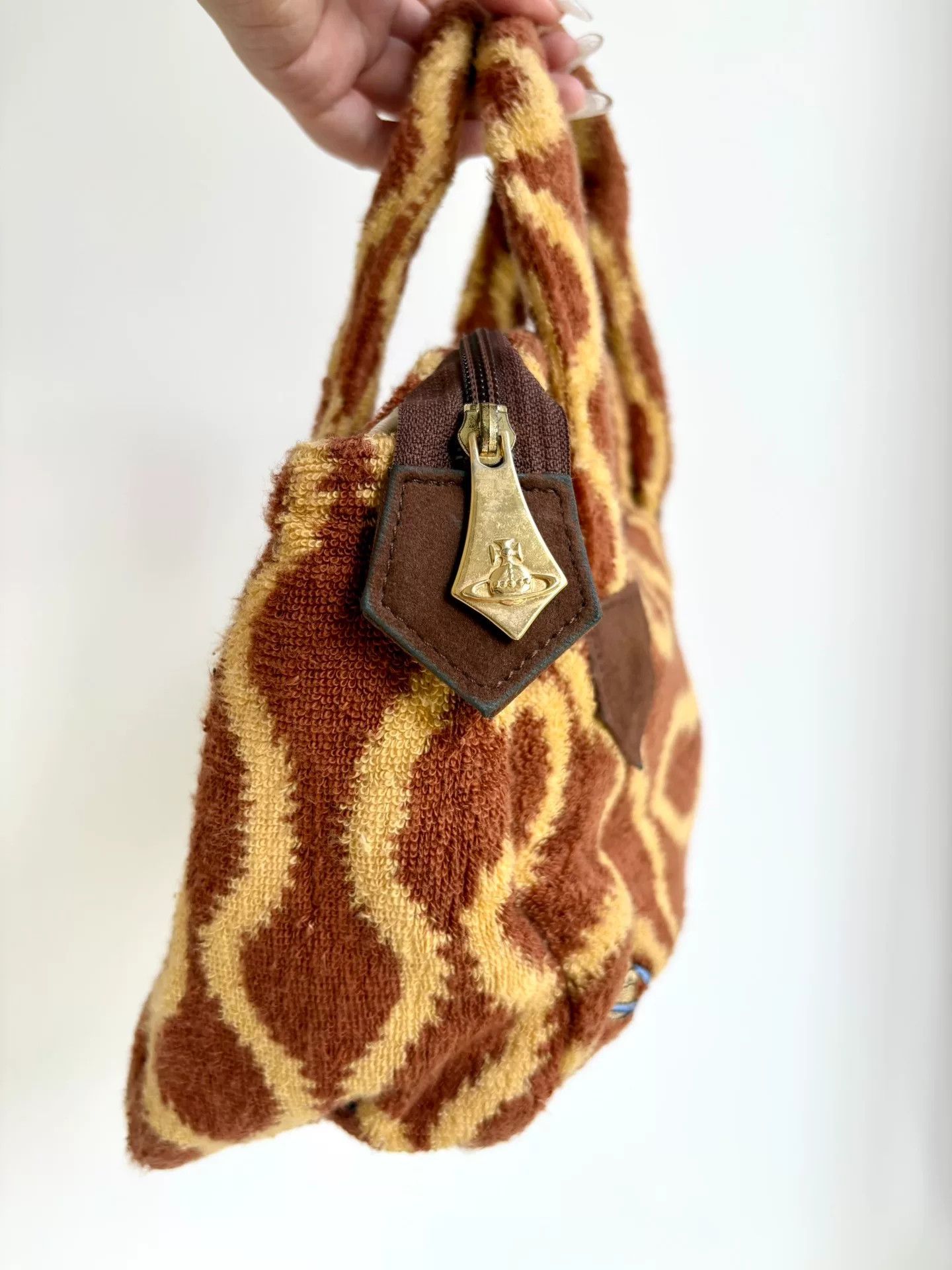 Vivienne Westwood Vivienne Westwood Vintage Brown Pirate Print Handbag Size ONE SIZE - 5 Thumbnail