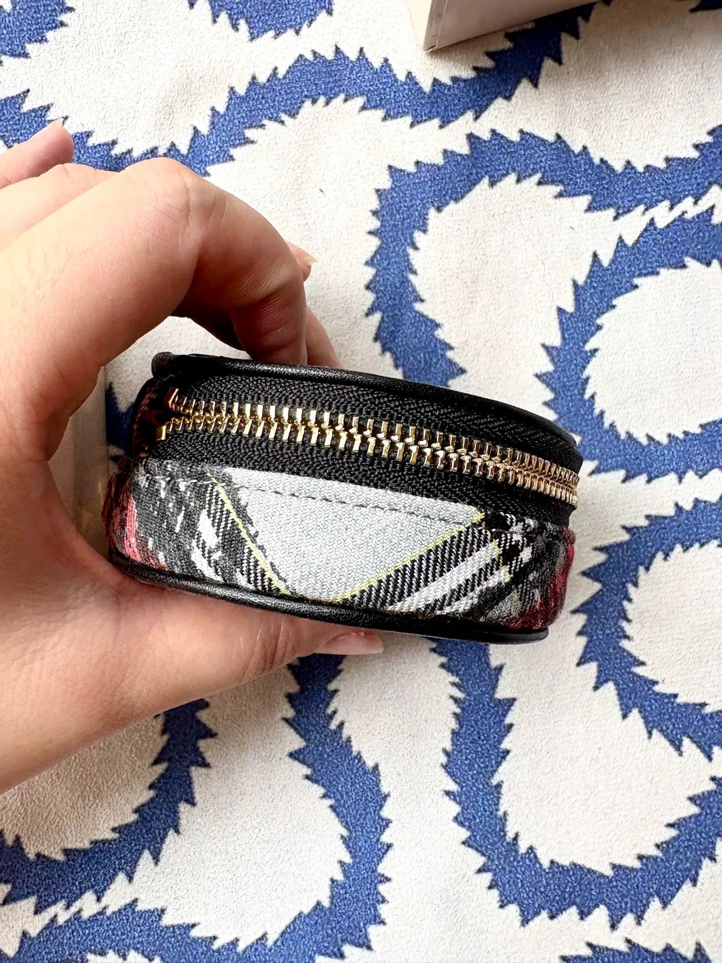 Vivienne Westwood Vivienne Westwood Vintage Graffiti Check Coin Purse Size ONE SIZE - 6 Thumbnail