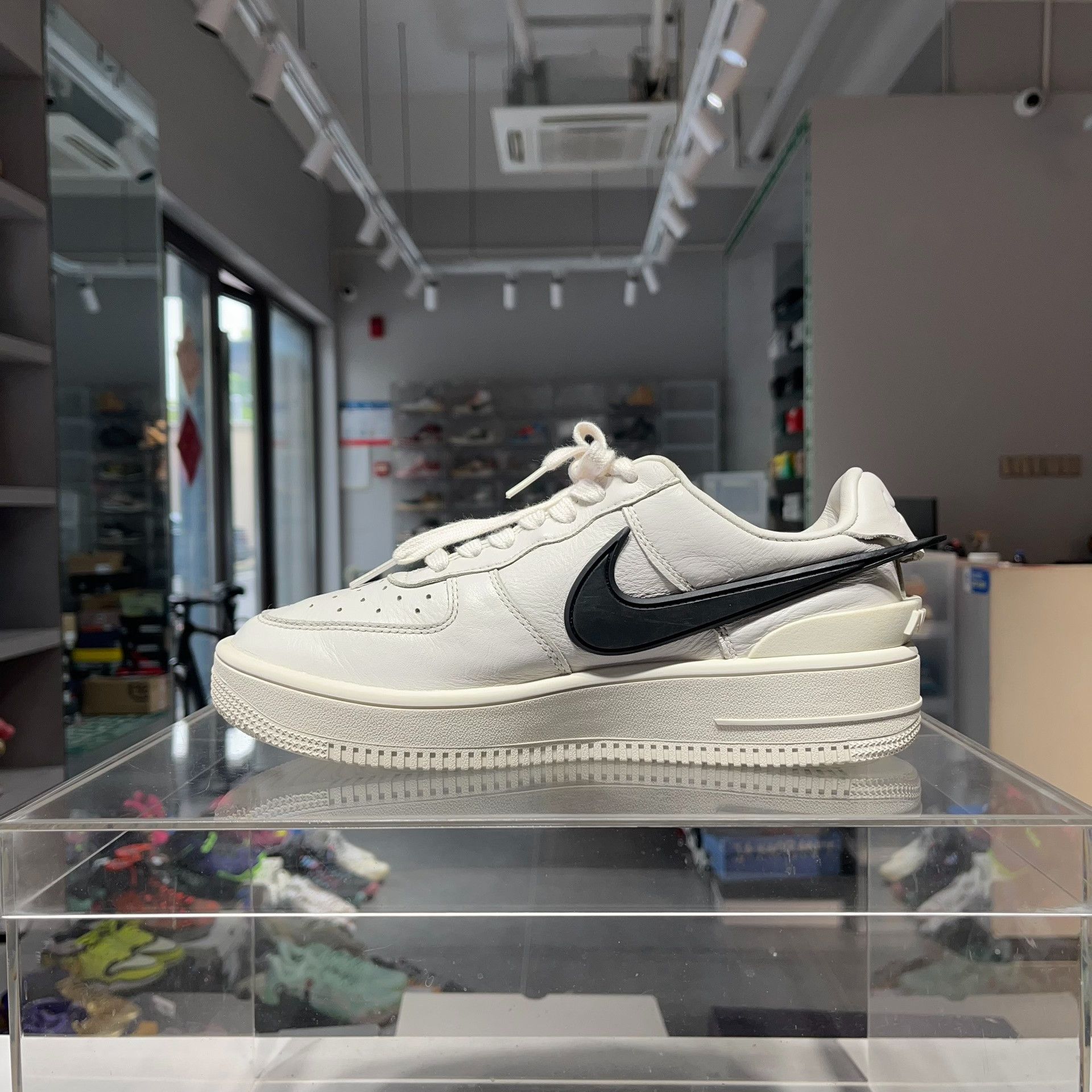 Ambush Design Ambush Design AIR FORCE 1 White Lowtop Sneakers 6 Men Size US 6 / EU 39 - 6 Thumbnail