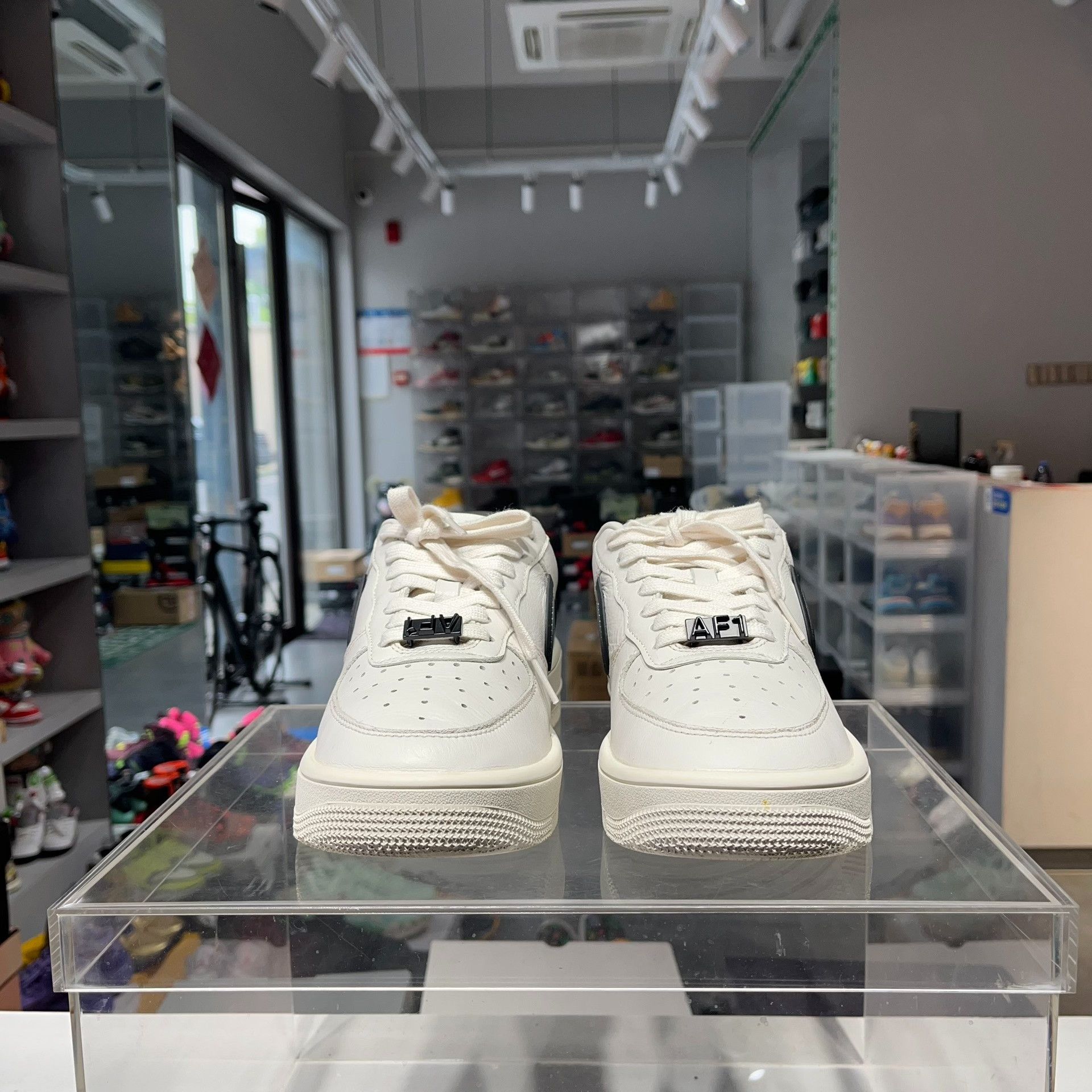 Ambush Design Ambush Design AIR FORCE 1 White Lowtop Sneakers 6 Men Size US 6 / EU 39 - 2 Thumbnail