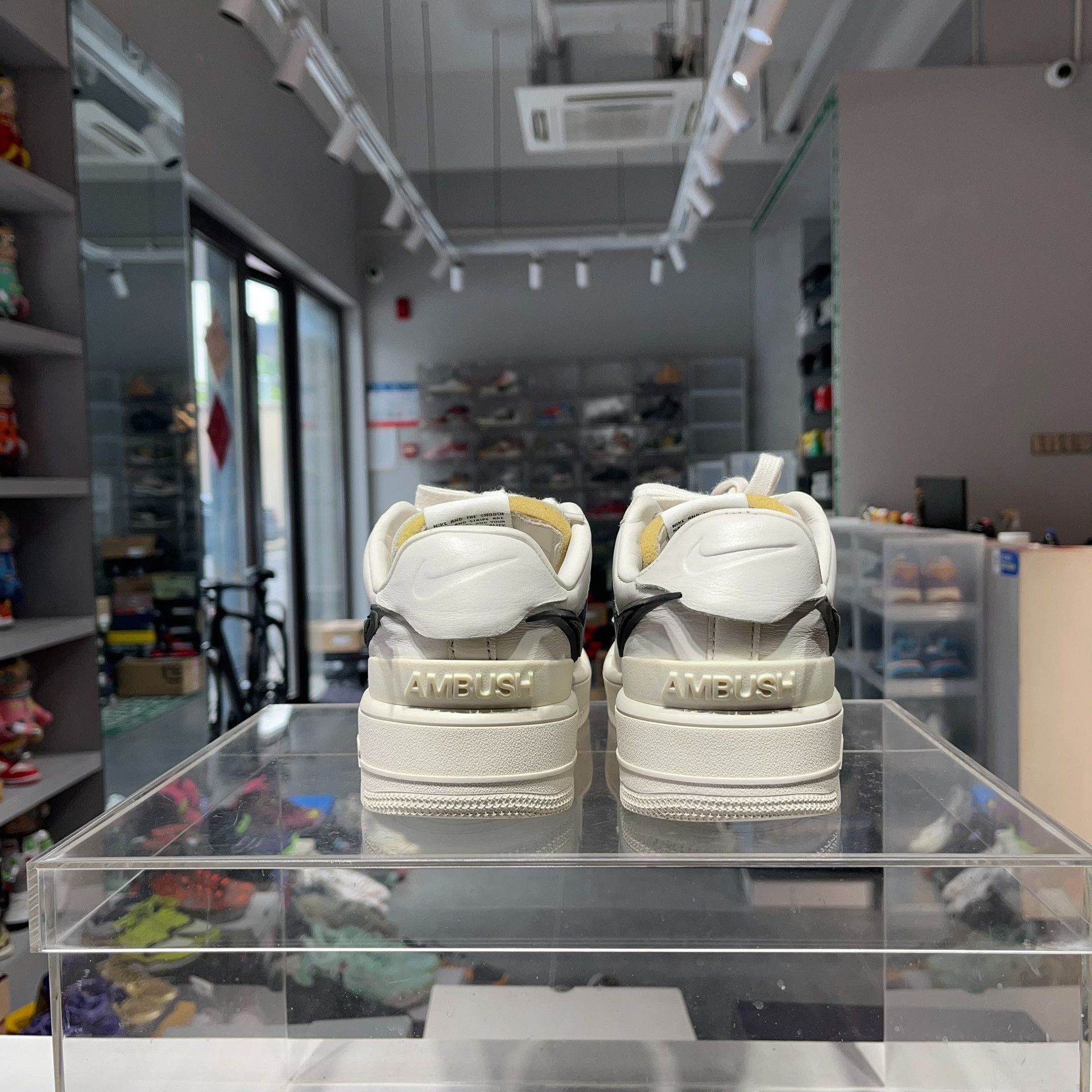Ambush Design Ambush Design AIR FORCE 1 White Lowtop Sneakers 6 Men Size US 6 / EU 39 - 4 Thumbnail