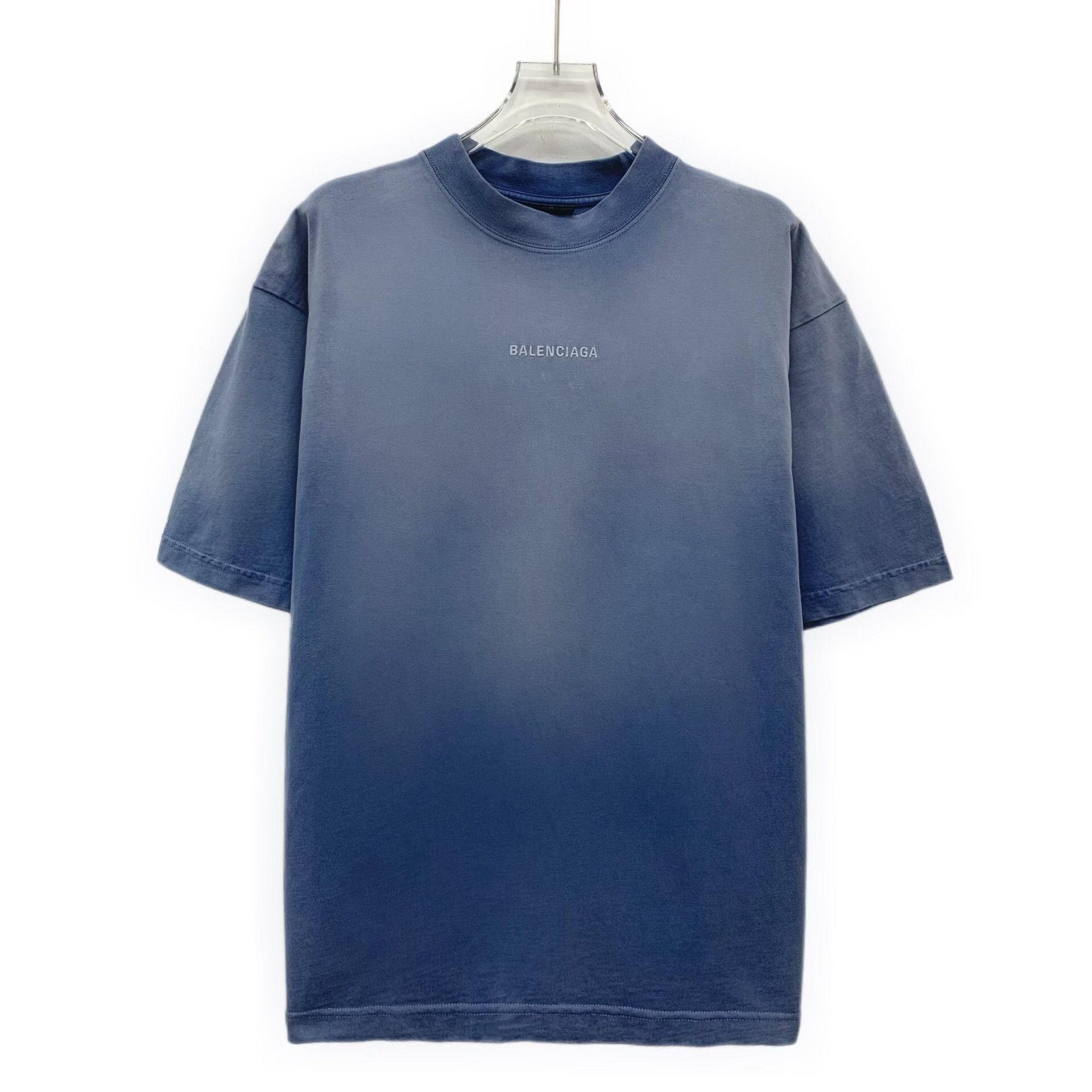 Balenciaga Balenciaga Gradient Wash Embroidered T-Shirt XXS Size US XXS / EU 40 - 2 Thumbnail