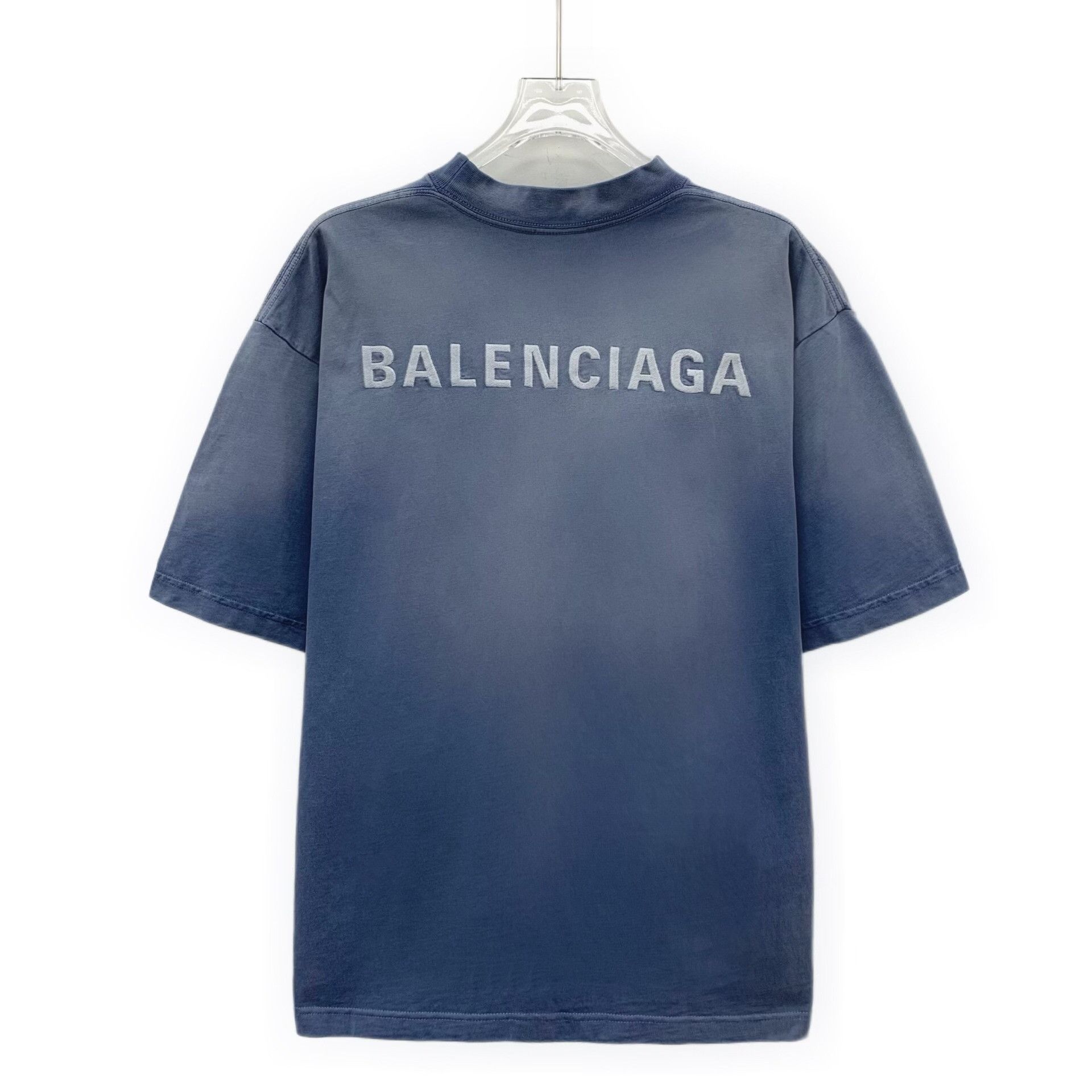 Balenciaga Balenciaga Gradient Wash Embroidered T-Shirt XXS Size US XXS / EU 40 - 3 Thumbnail
