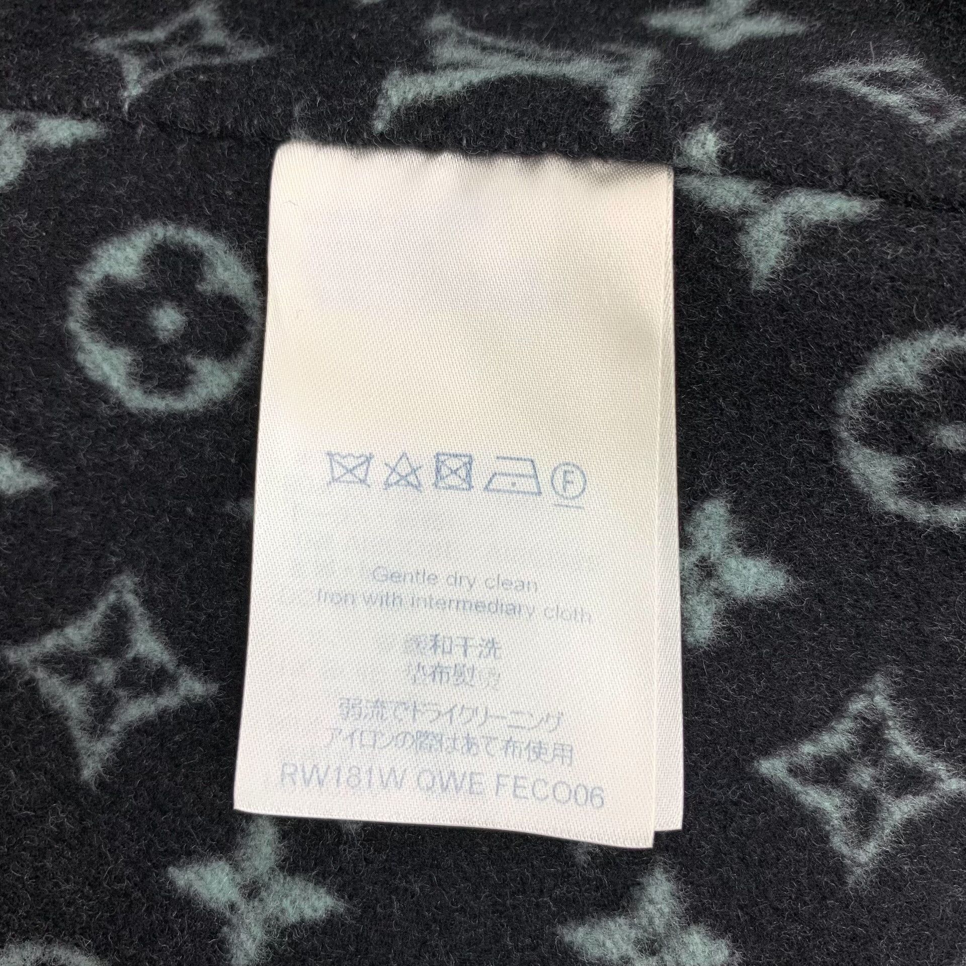 Louis Vuitton Louis Vuitton Monogram Lining Pea Coat FR 36 Size XS / US 0-2 / IT 36-38 - 7 Thumbnail