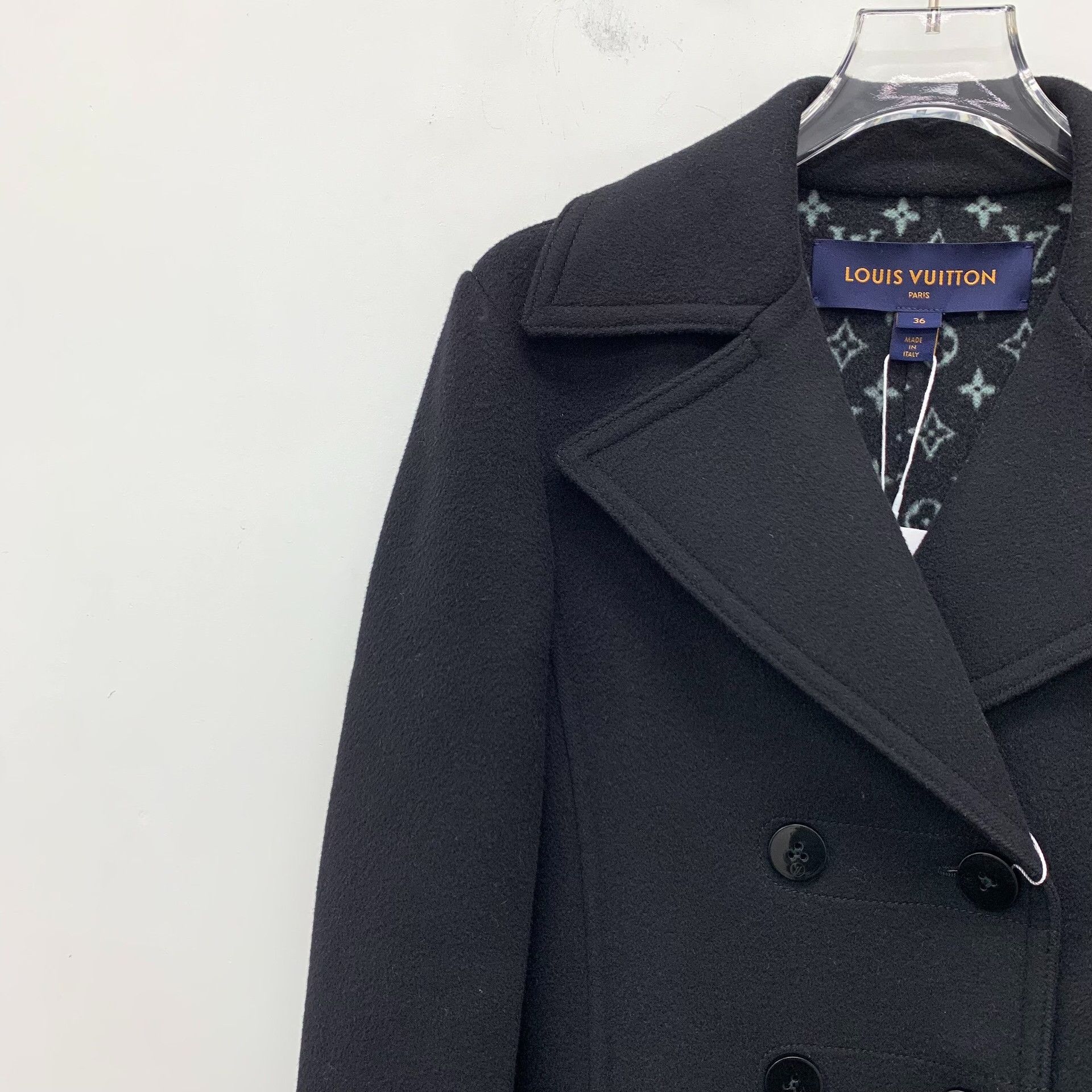 Louis Vuitton Louis Vuitton Monogram Lining Pea Coat FR 36 Size XS / US 0-2 / IT 36-38 - 4 Thumbnail
