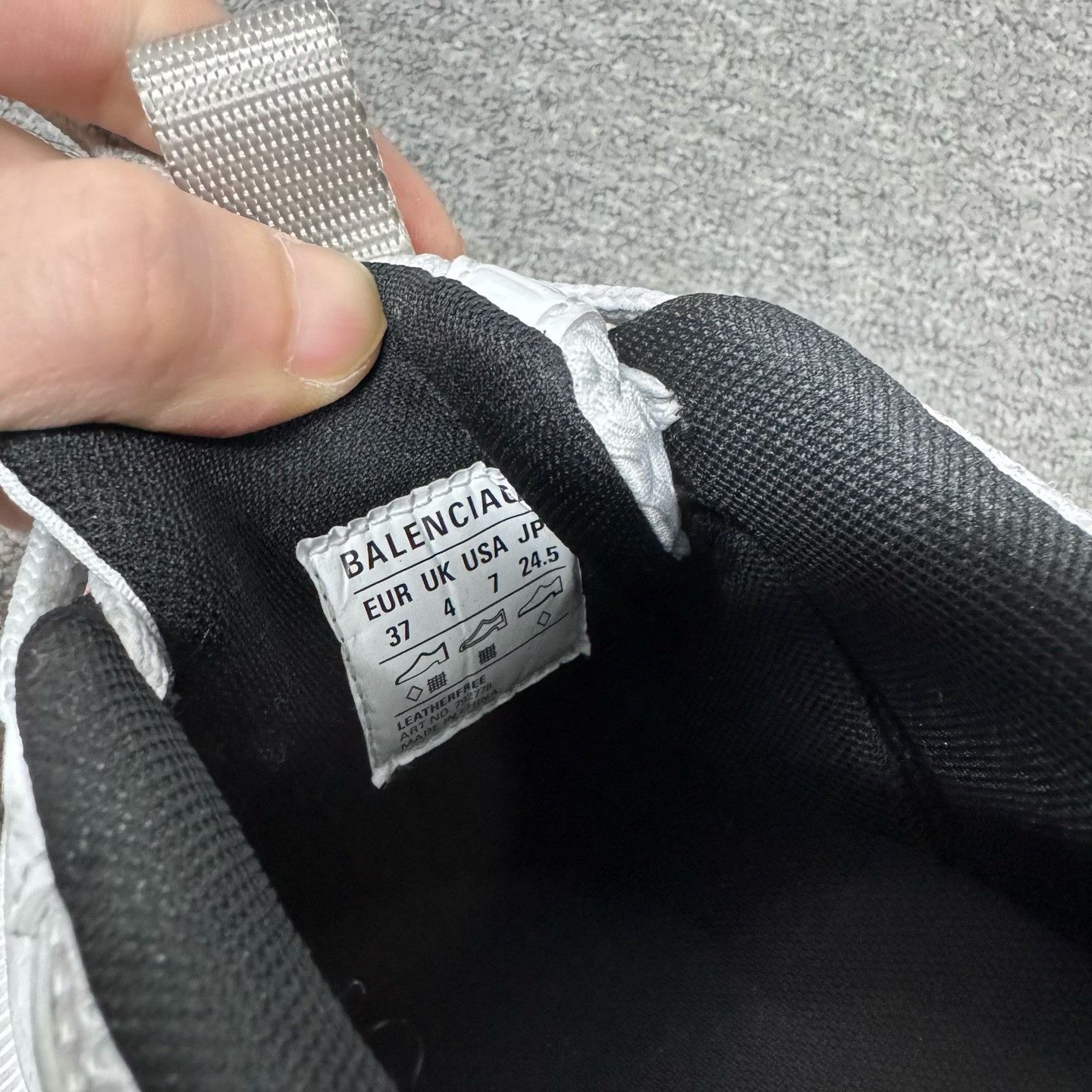 Balenciaga Balenciaga Silver 10XL Sneakers 37 Size US 5 / EU 37 - 8 Thumbnail