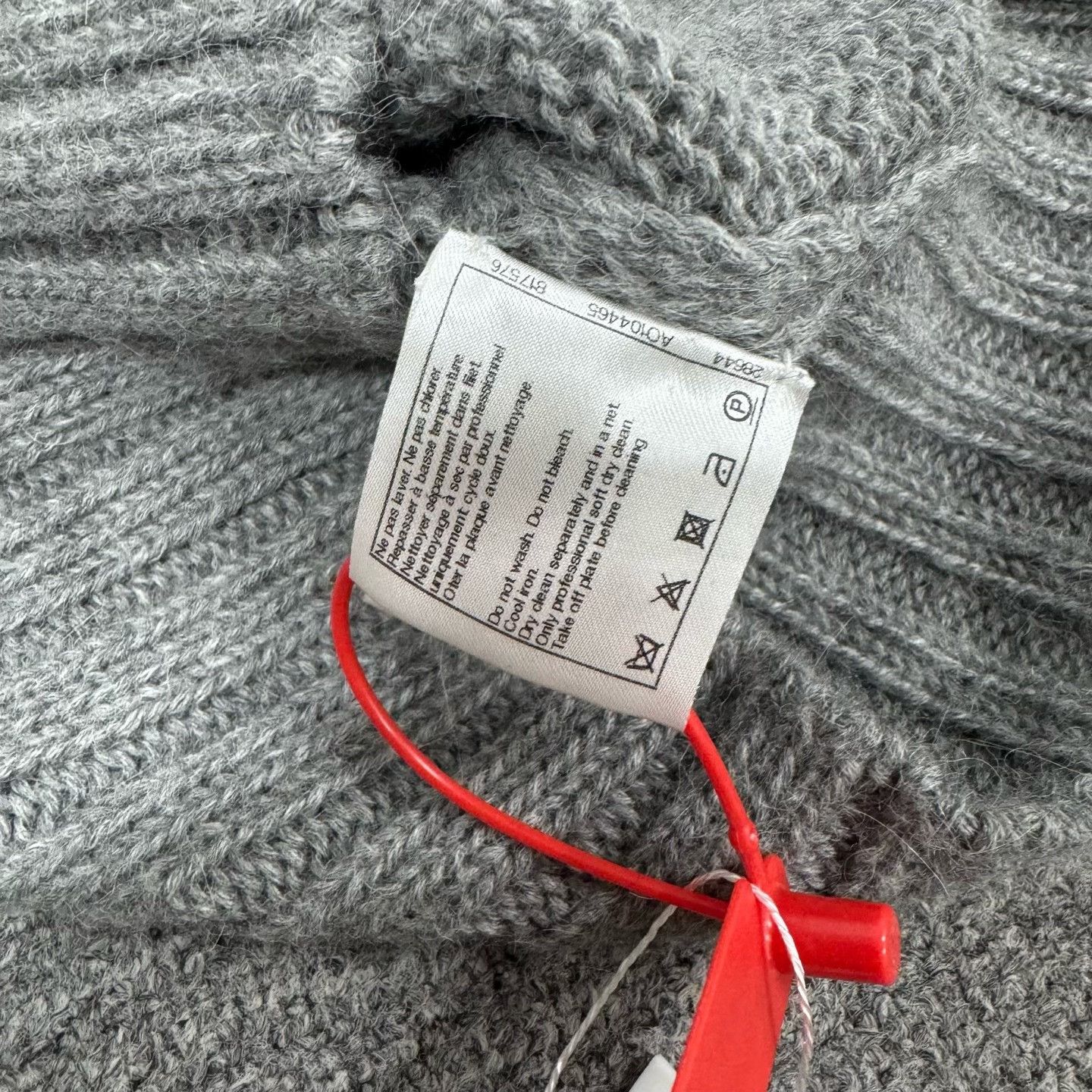 Chanel Chanel Alpaca Colorblock Knit Sweater 40 Size M / US 6-8 / IT 42-44 - 8 Thumbnail