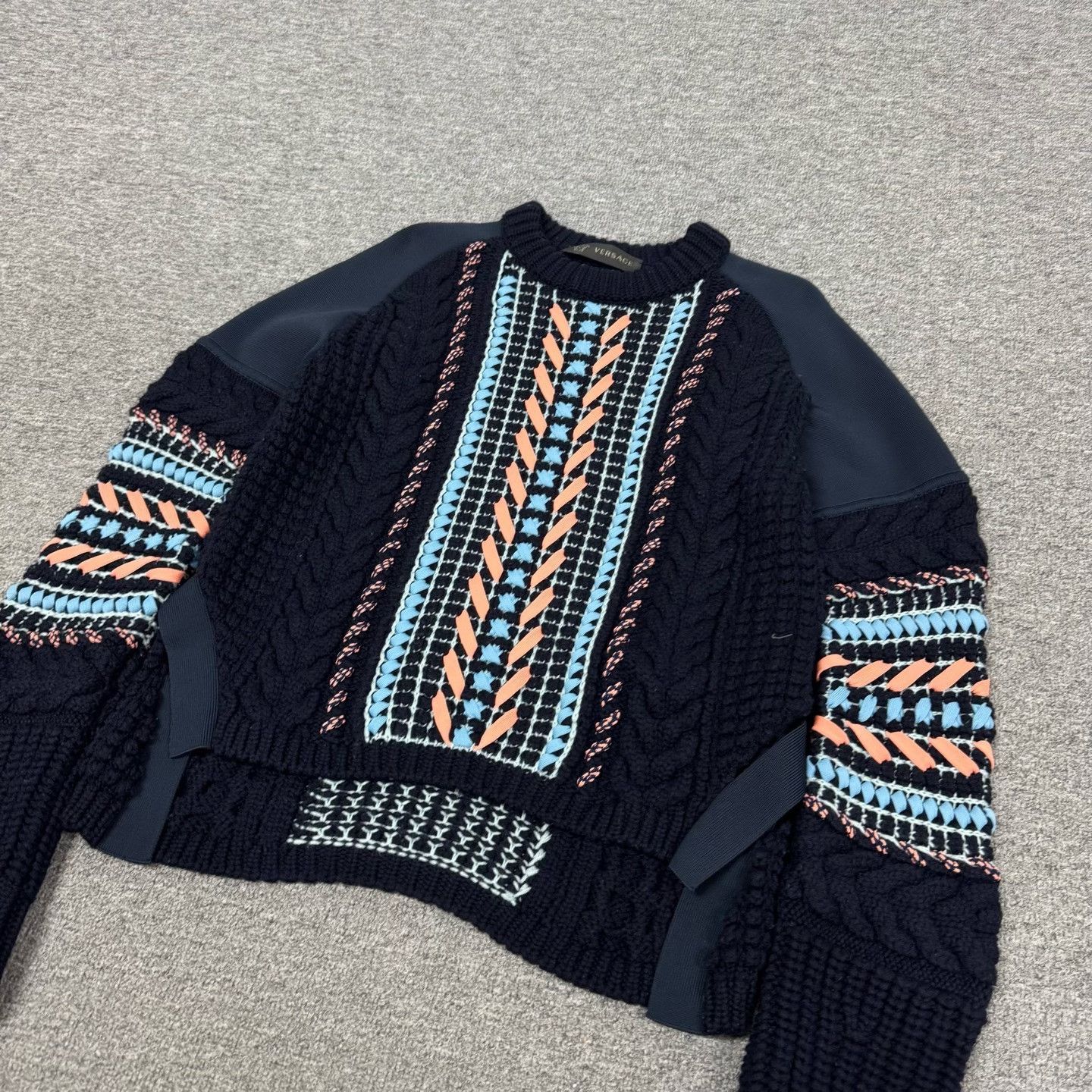 Versace Versace Runway Chunky Intricate Knit Sweater 40 Size US XXS / EU 40 - 5 Thumbnail